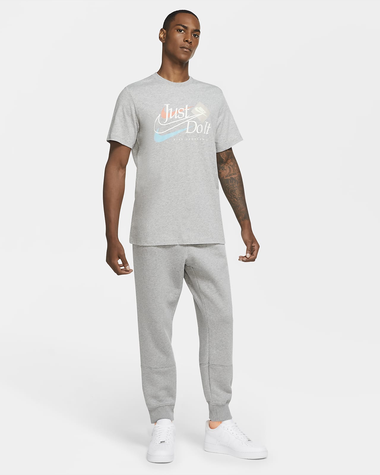 nike sportswear mens