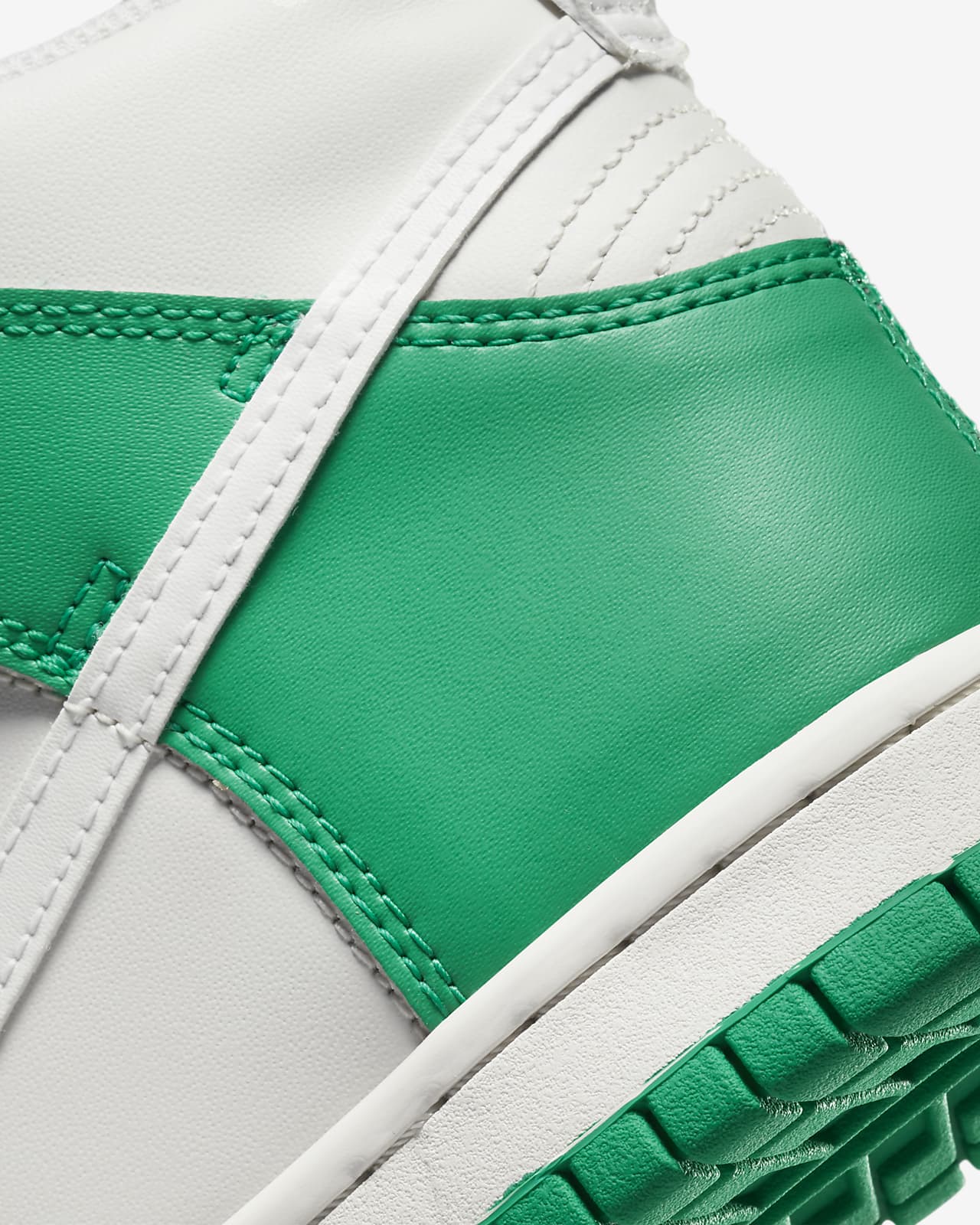 pine green dunk high