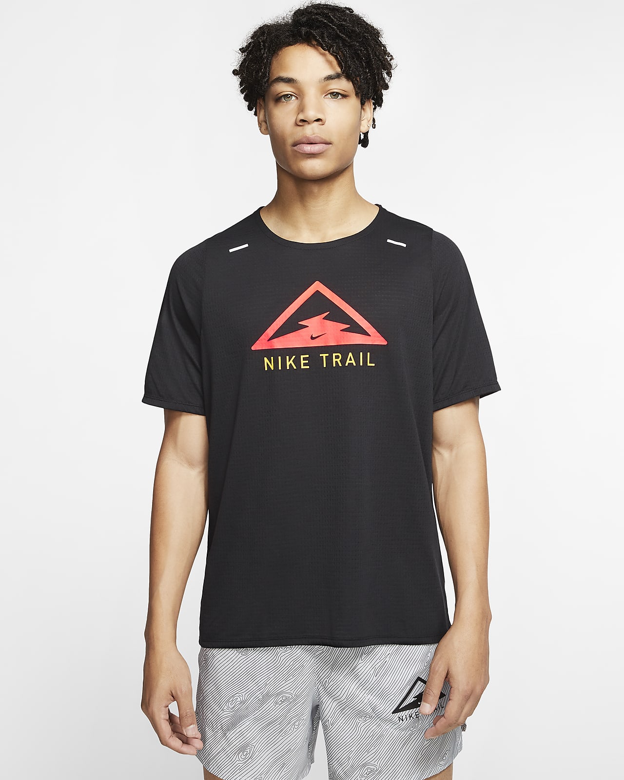 nike rise 365 top