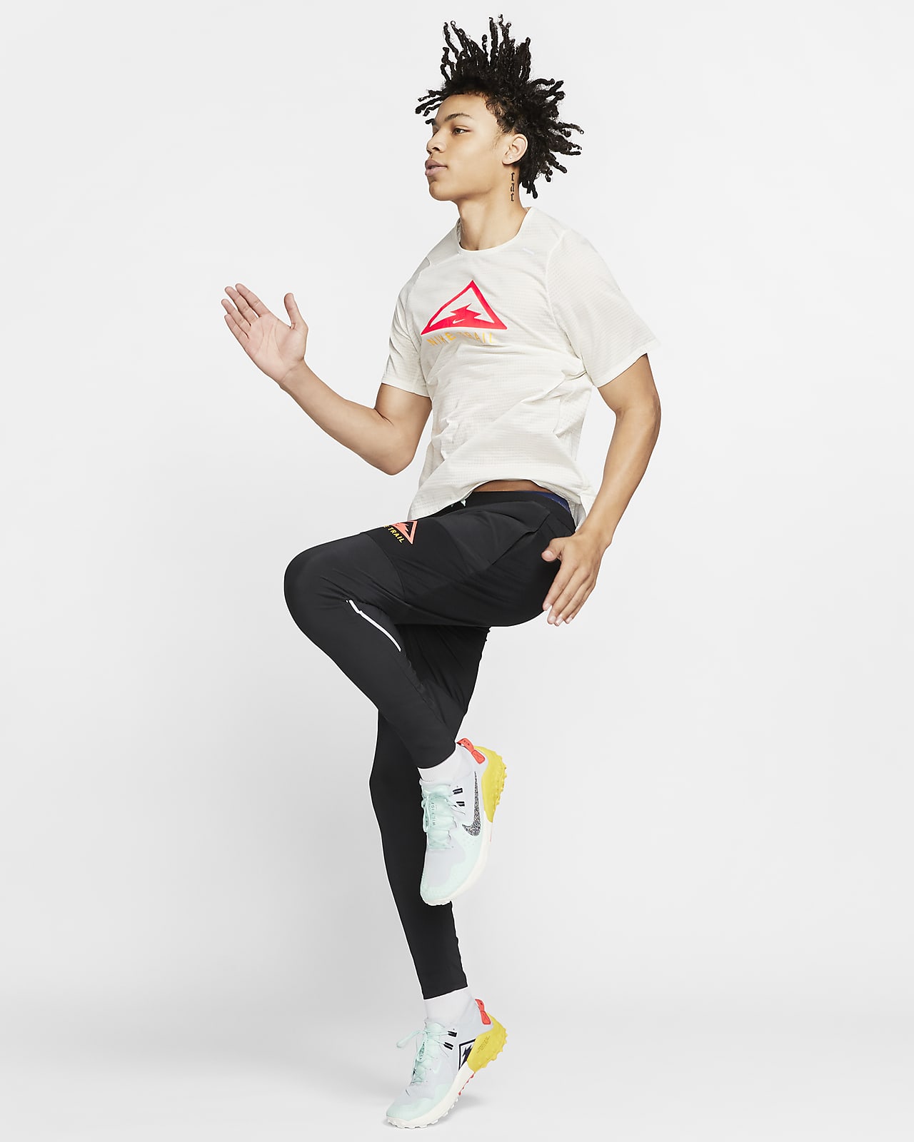 Nike Rise 365 Trail Men's Trail Running Top. Nike HR
