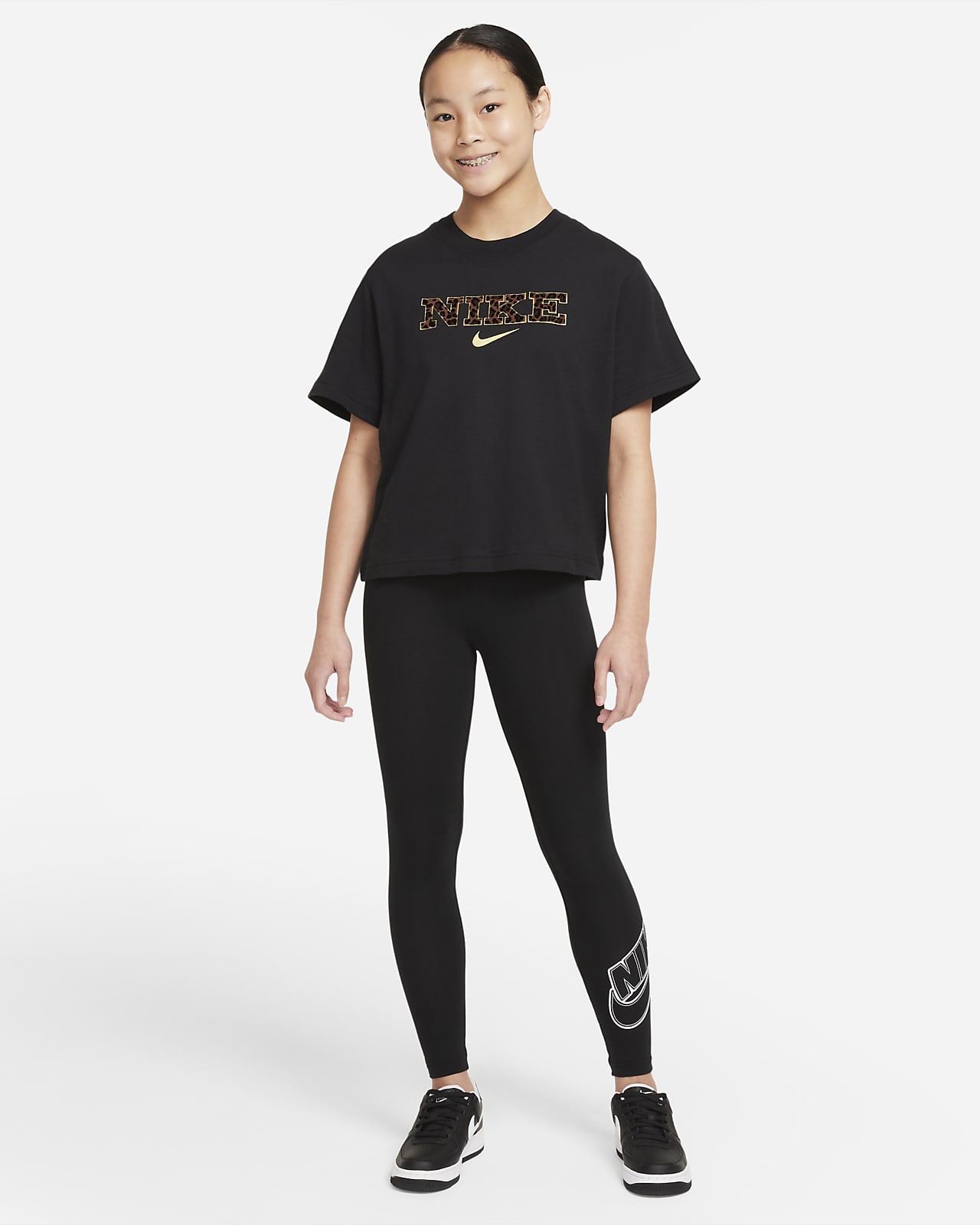 Playera para niña talla grande Nike Sportswear. Nike.com