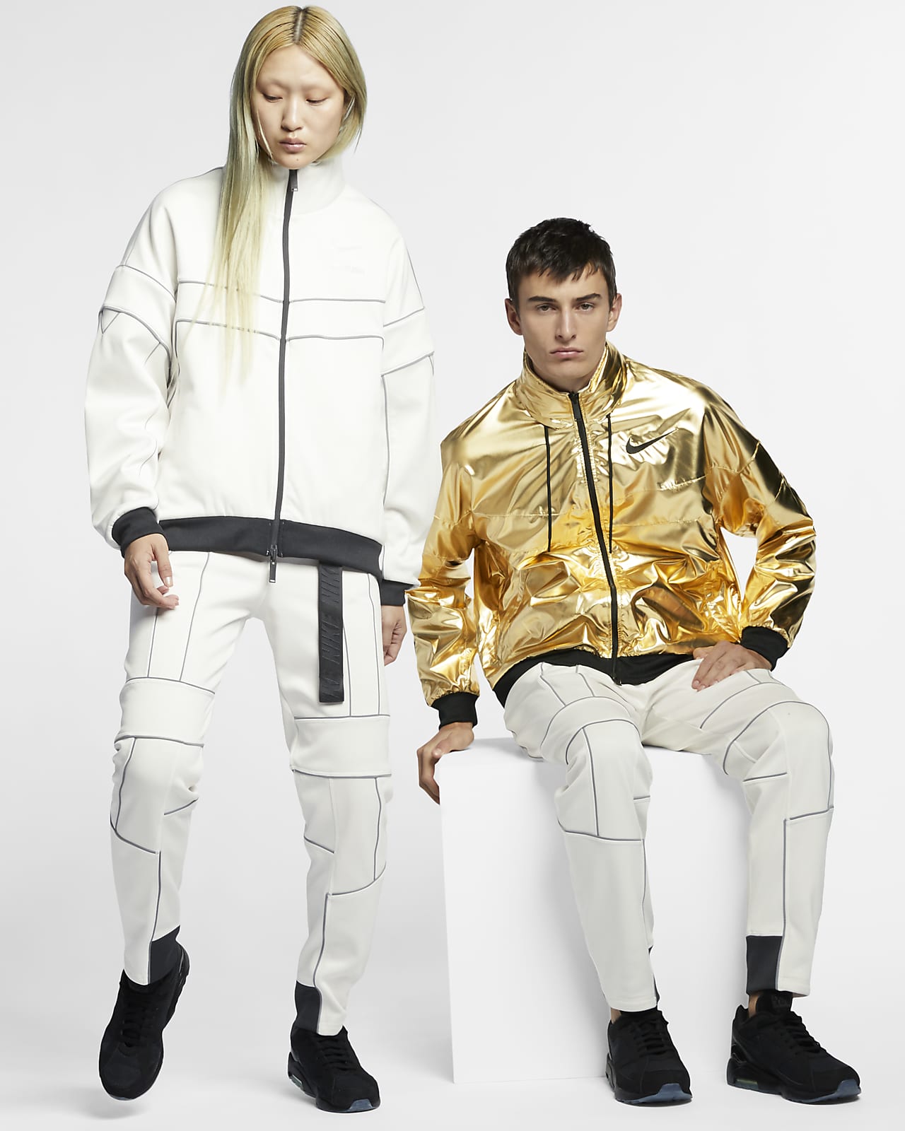 NIKE公式】ナイキ x アンブッシュ ウィメンズ リバーシブル ジャケット.オンラインストア (通販サイト) NIKE公式】ナイキ x アンブッシュ ウィメンズ リバーシブル ジャケット.オンラインストア (通販サイト)