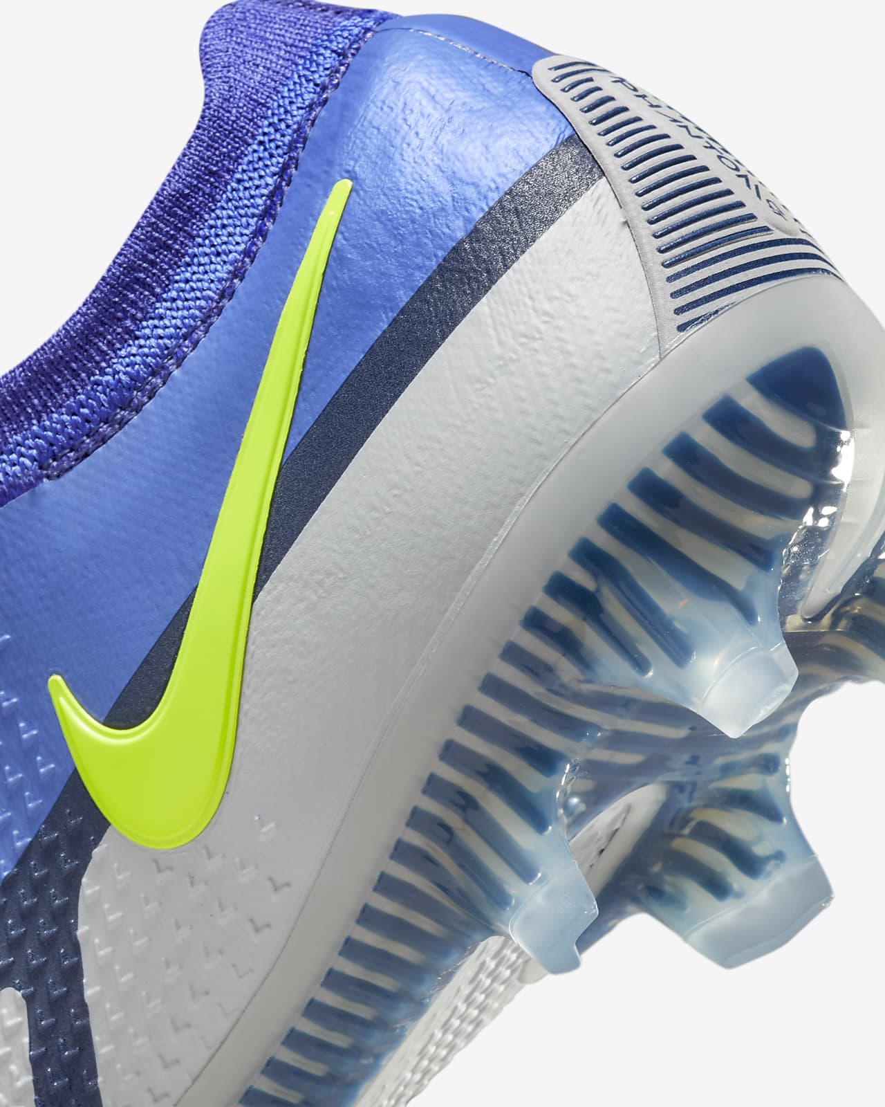 Chaussures de football à crampons pour terrain sec Nike Phantom GT2 Elite FG.  Nike LU