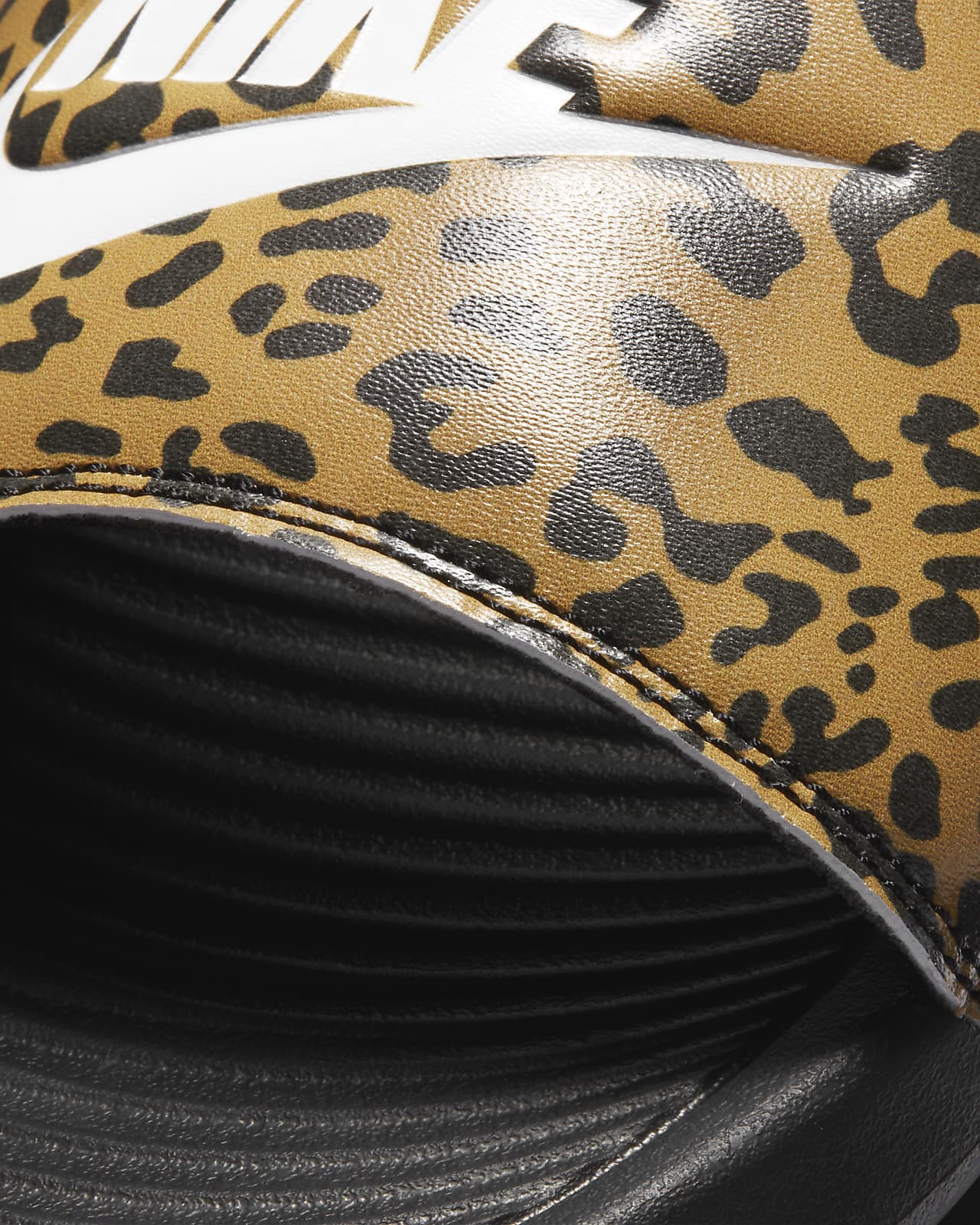 nike victori one slide leopard