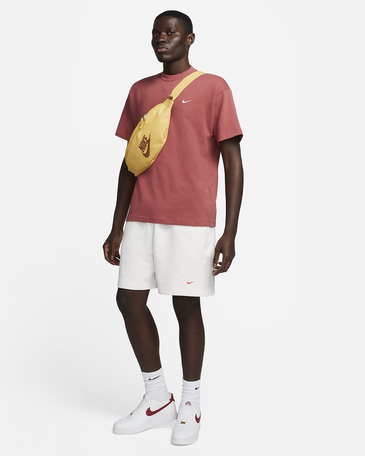 Nike sportswear swoosh best sale men's french terry crew