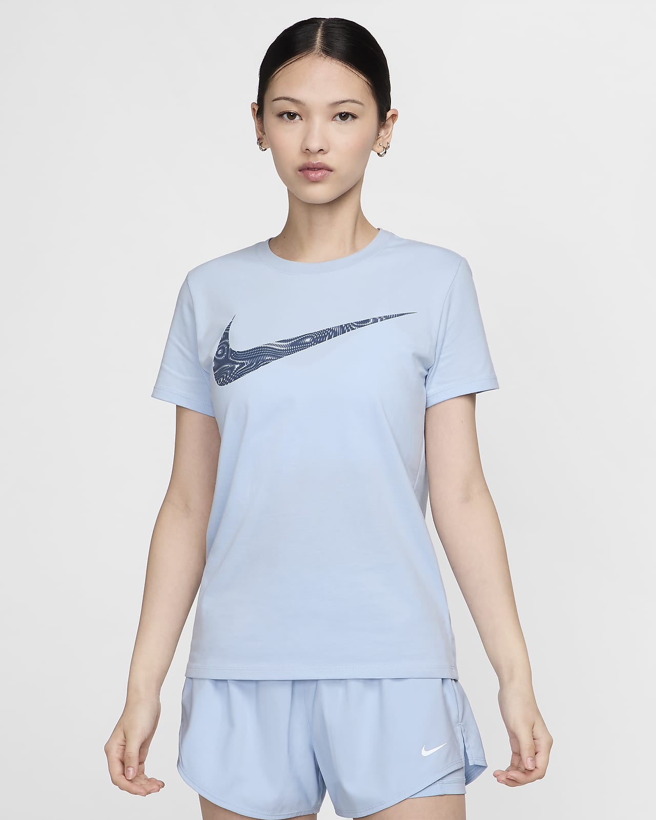 Nike Slam Women's Dri-FIT Short-Sleeve T-Shirt