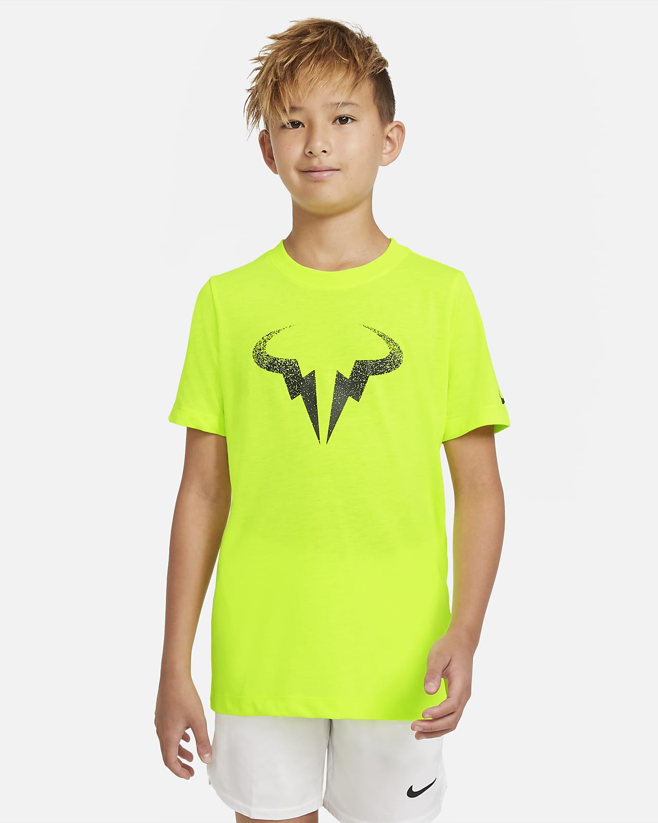 boys yellow nike shirt