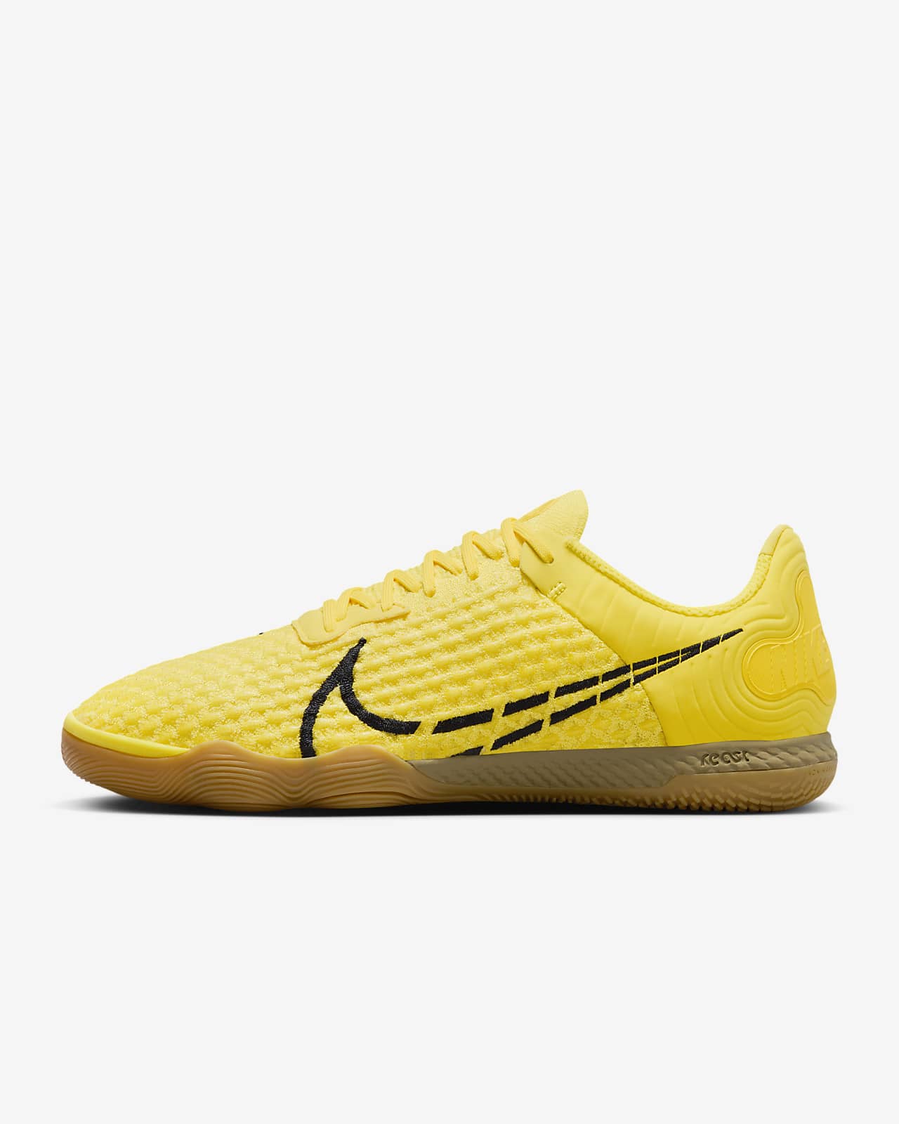 Yellow Shoes. Nike PH