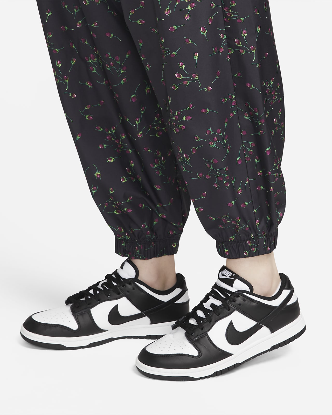 Pantaloni in tessuto Nike Sportswear Icon Clash - Donna. Nike IT مودل رجال