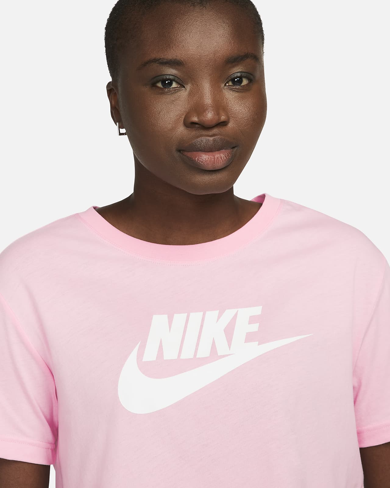 complicaciones Acercarse Detener Nike Sportswear Essential Women's Cropped Logo T-Shirt. Nike.com
