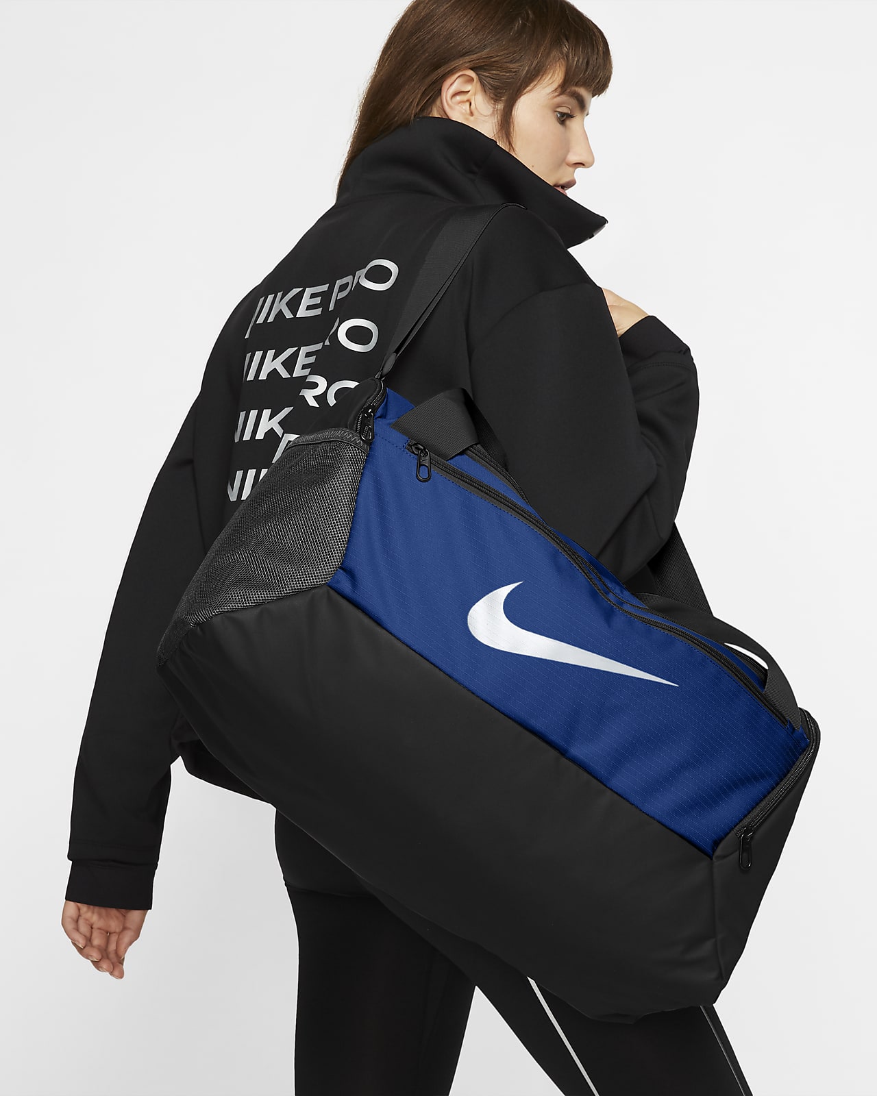 small nike gym bag women's