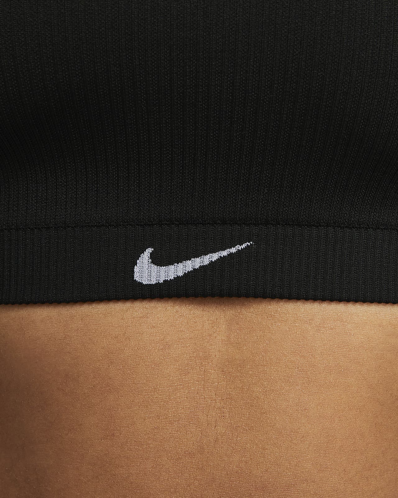 Nike Indy Seamless Ribbed ungepolsterter Sport-BH mit leichtem Halt für  Damen. Nike BE