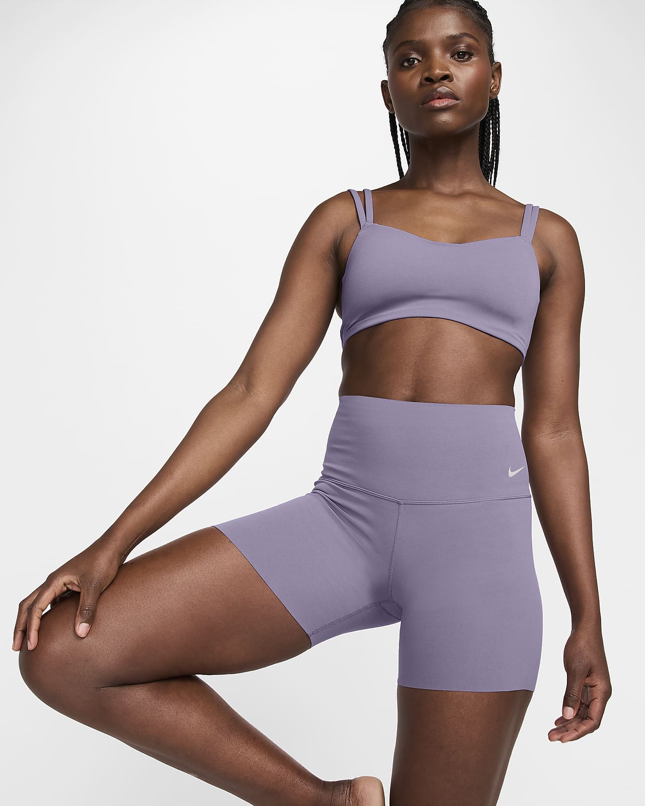 Shorts Nike Dri-FIT Zenvy Feminino - Compre Agora