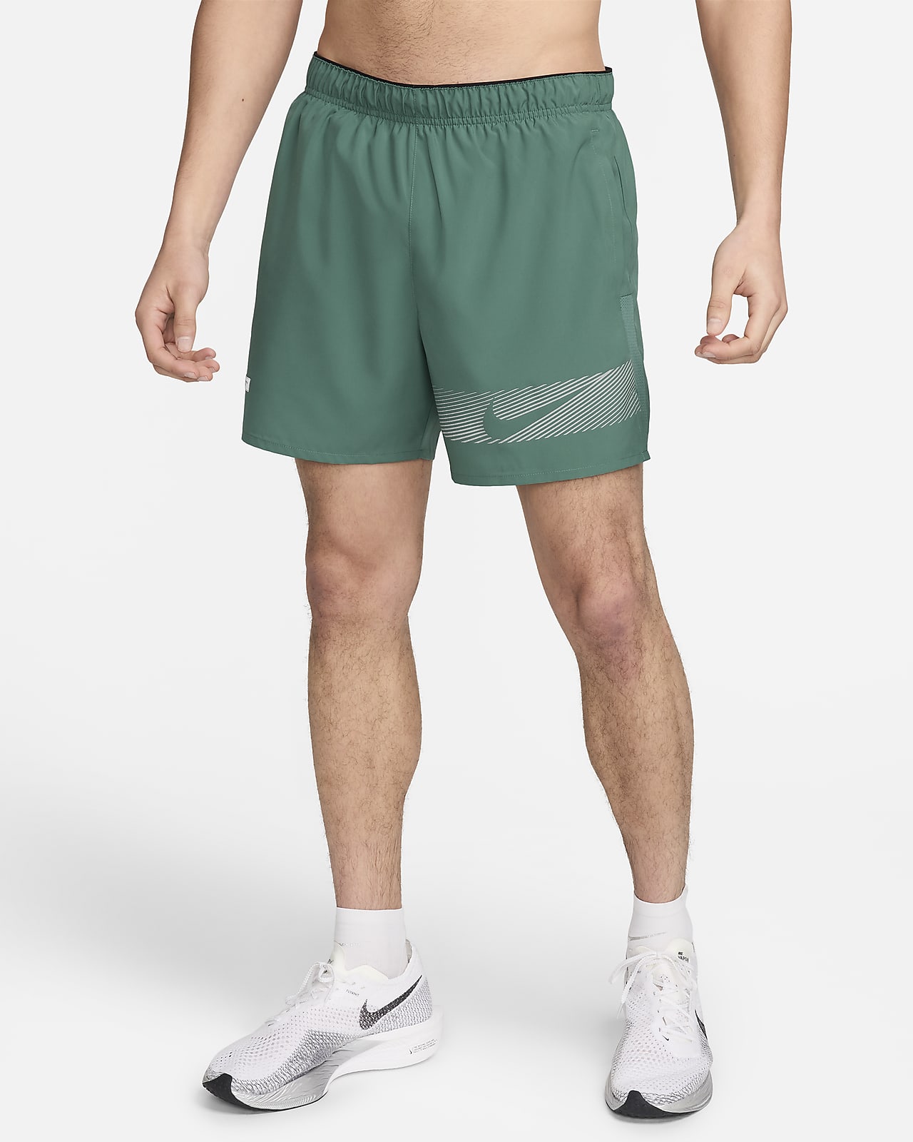 Shorts de running Dri-FIT de 13 cm con forro de ropa interior para hombre Nike Challenger Flash