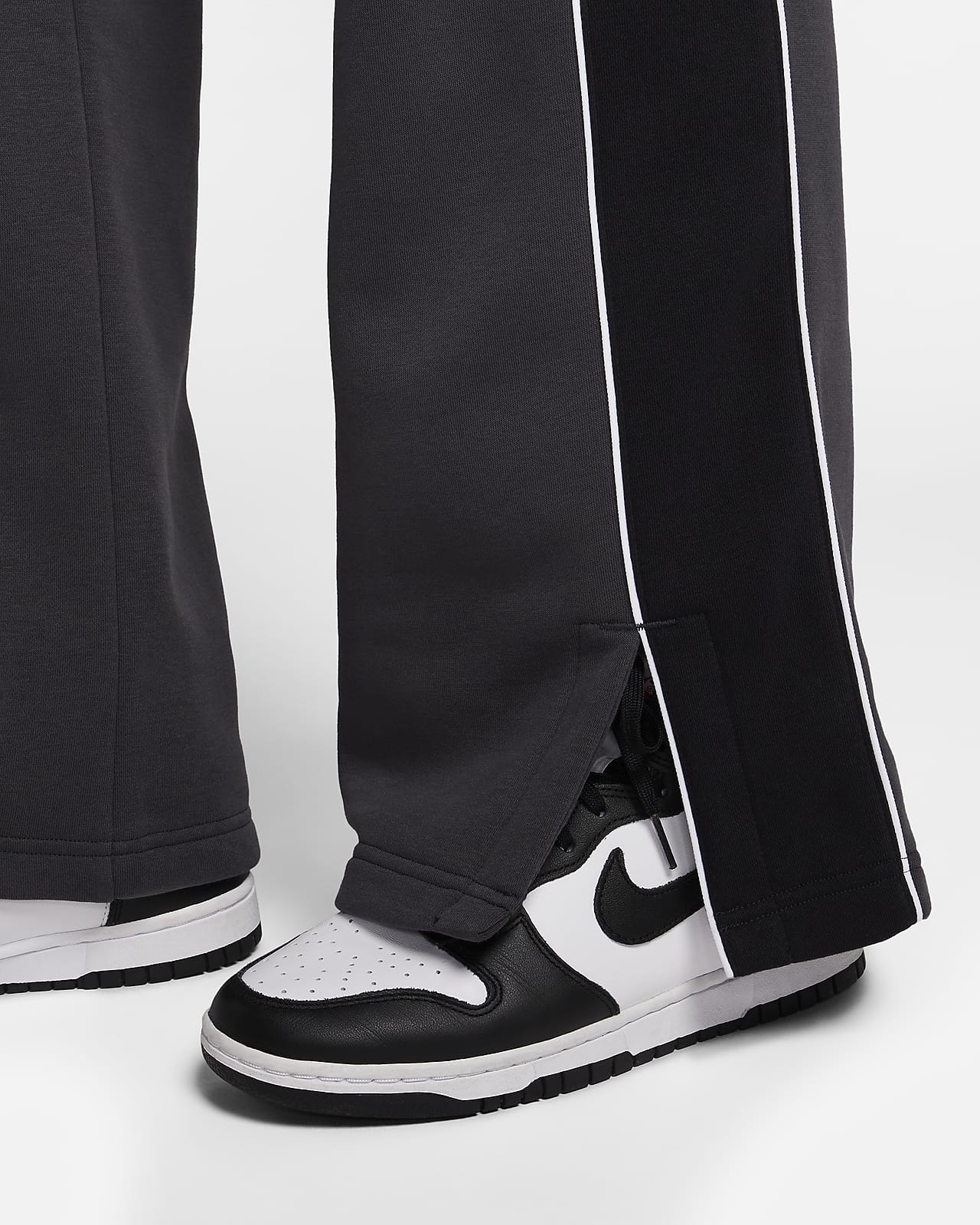 Calças de fato de treino a 7/8 delineadas de cintura subida Nike Sportswear  Phoenix Fleece para mulher