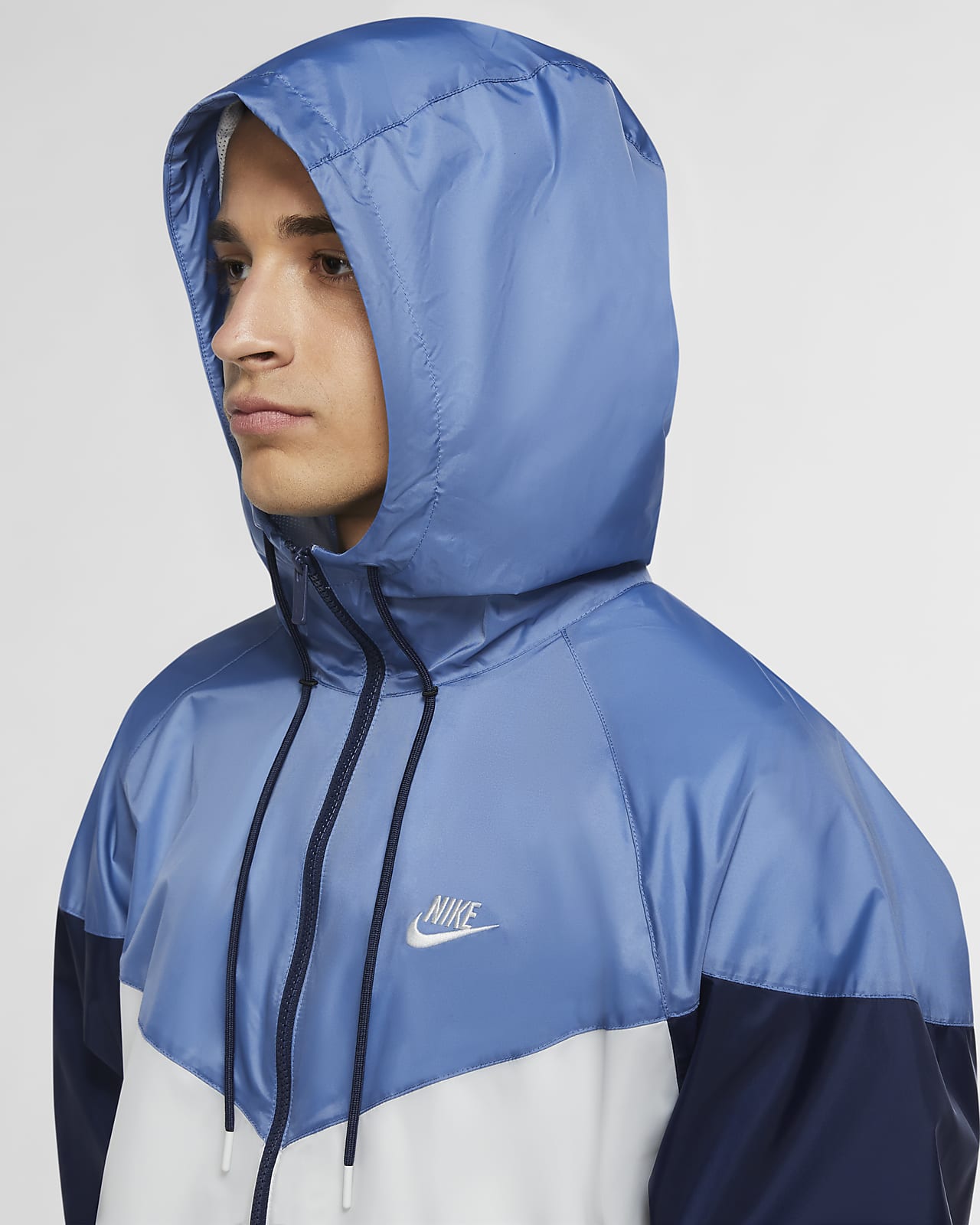 nike windrunner hooded