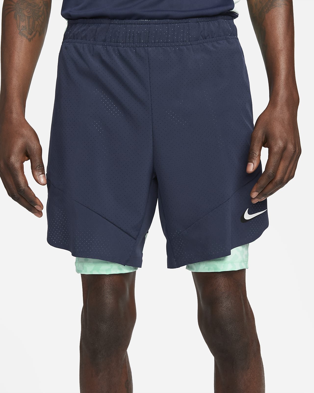 NikeCourt Dri-FIT Slam Pantalón corto de tenis 2 en 1 - Hombre. Nike ES