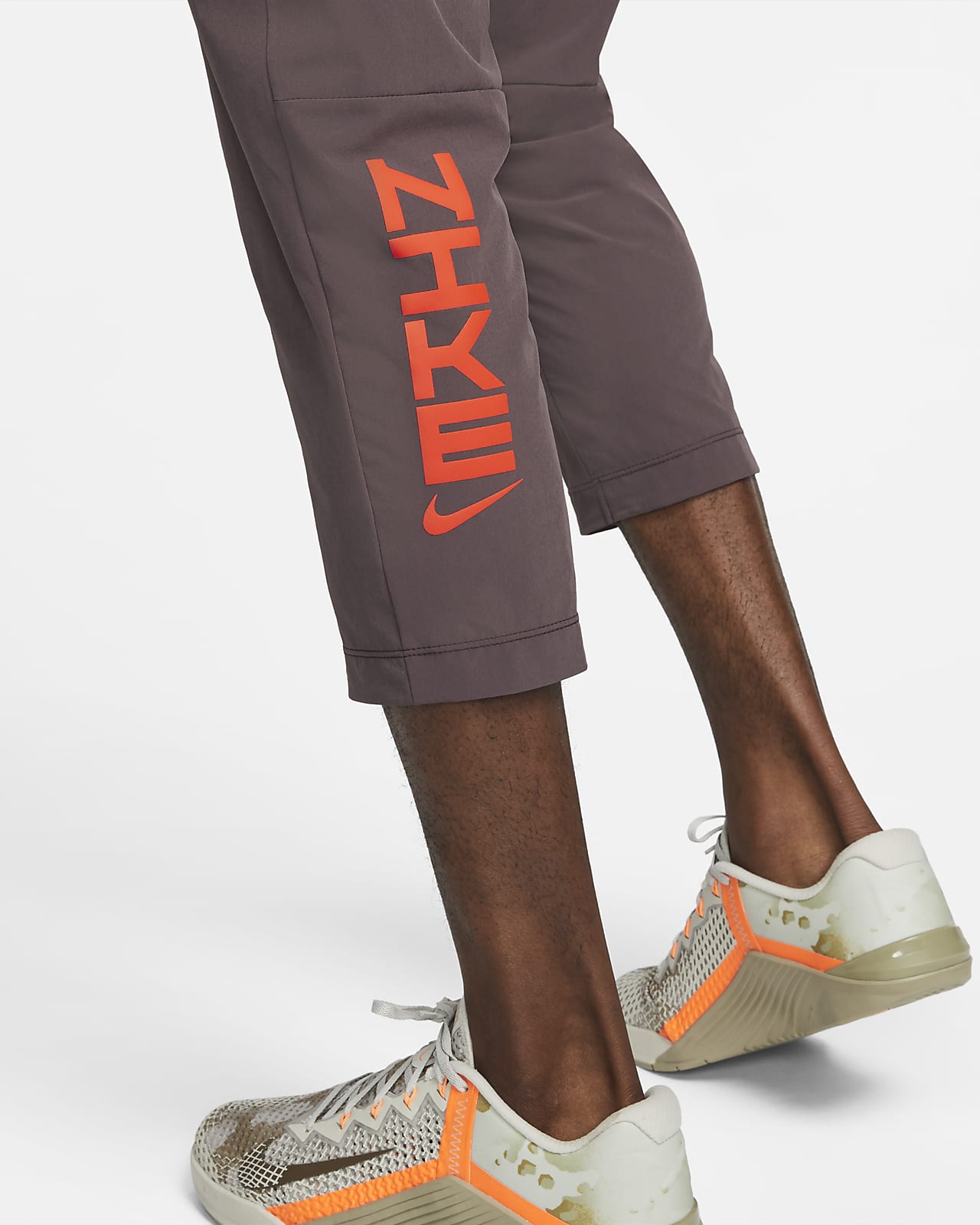 Pants de entrenamiento de tejido Woven para hombre Nike Dri-FIT Sport  Clash. Nike.com