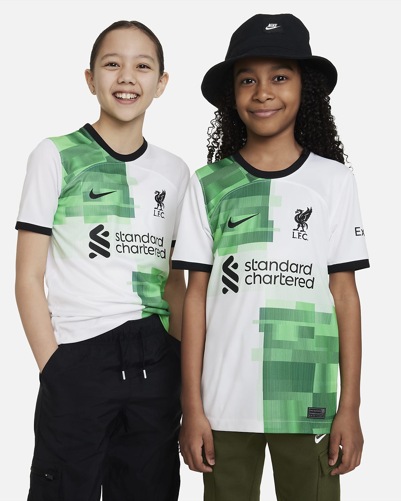 Camisola de futebol do equipamento de guarda-redes Nike Dri-FIT Stadium Liverpool FC 2023/24 Júnior
