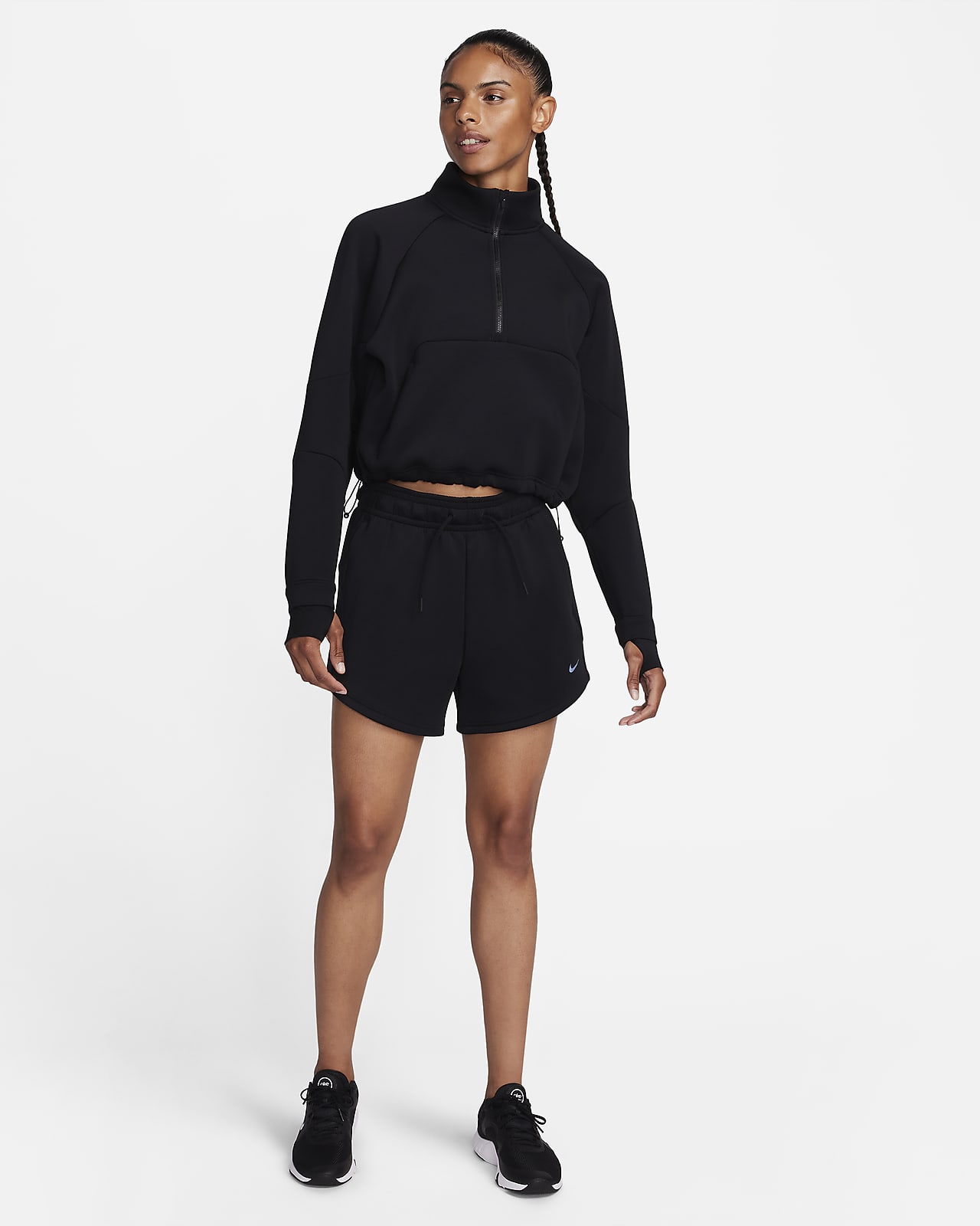 Shorts de tiro alto de 10 cm con bolsillos para mujer Nike Dri-FIT SE.