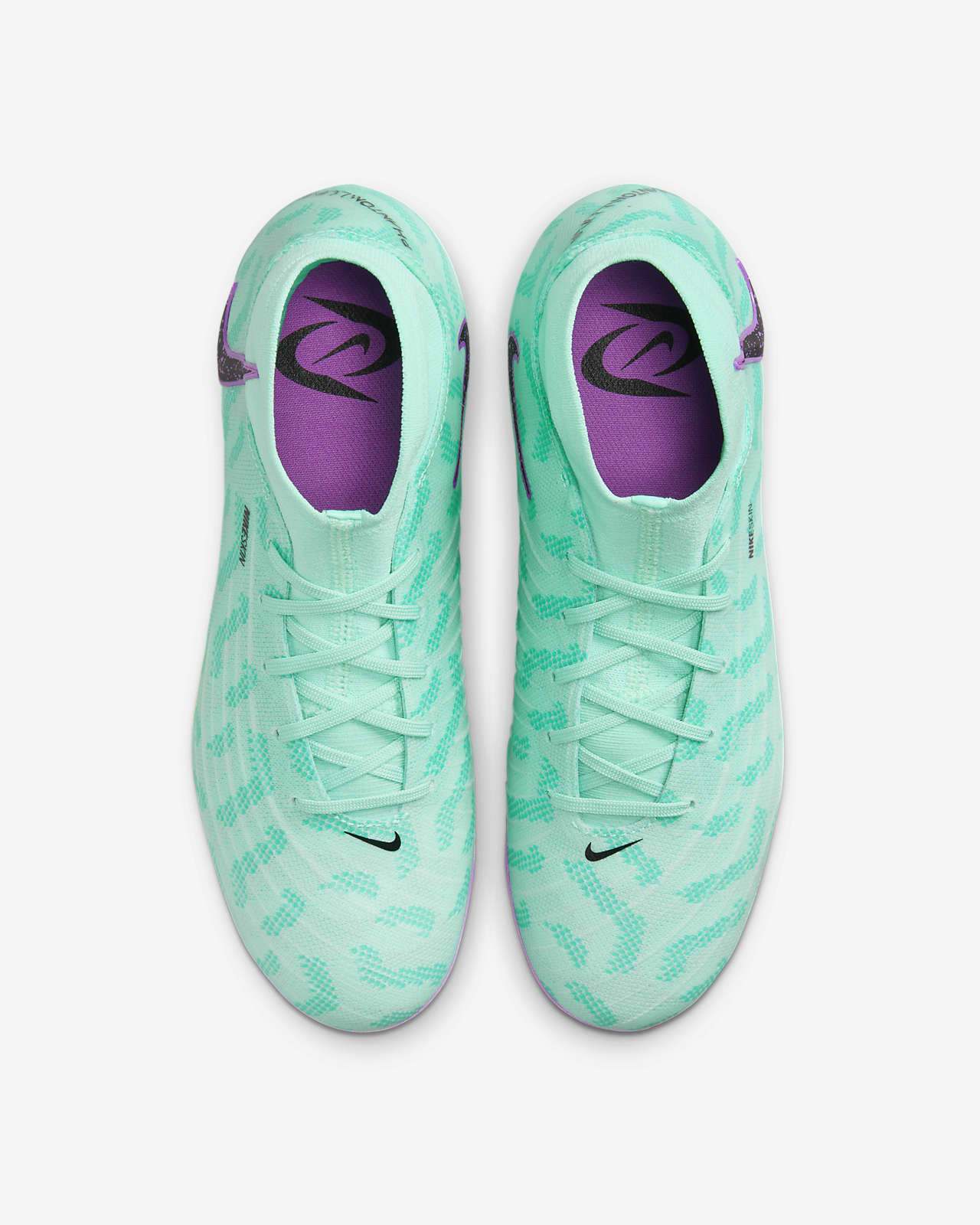 Game-Changing Innovation: Nike's Phantom Luna Redefines Women's Soccer  Footwear - Soccer Cleats 101