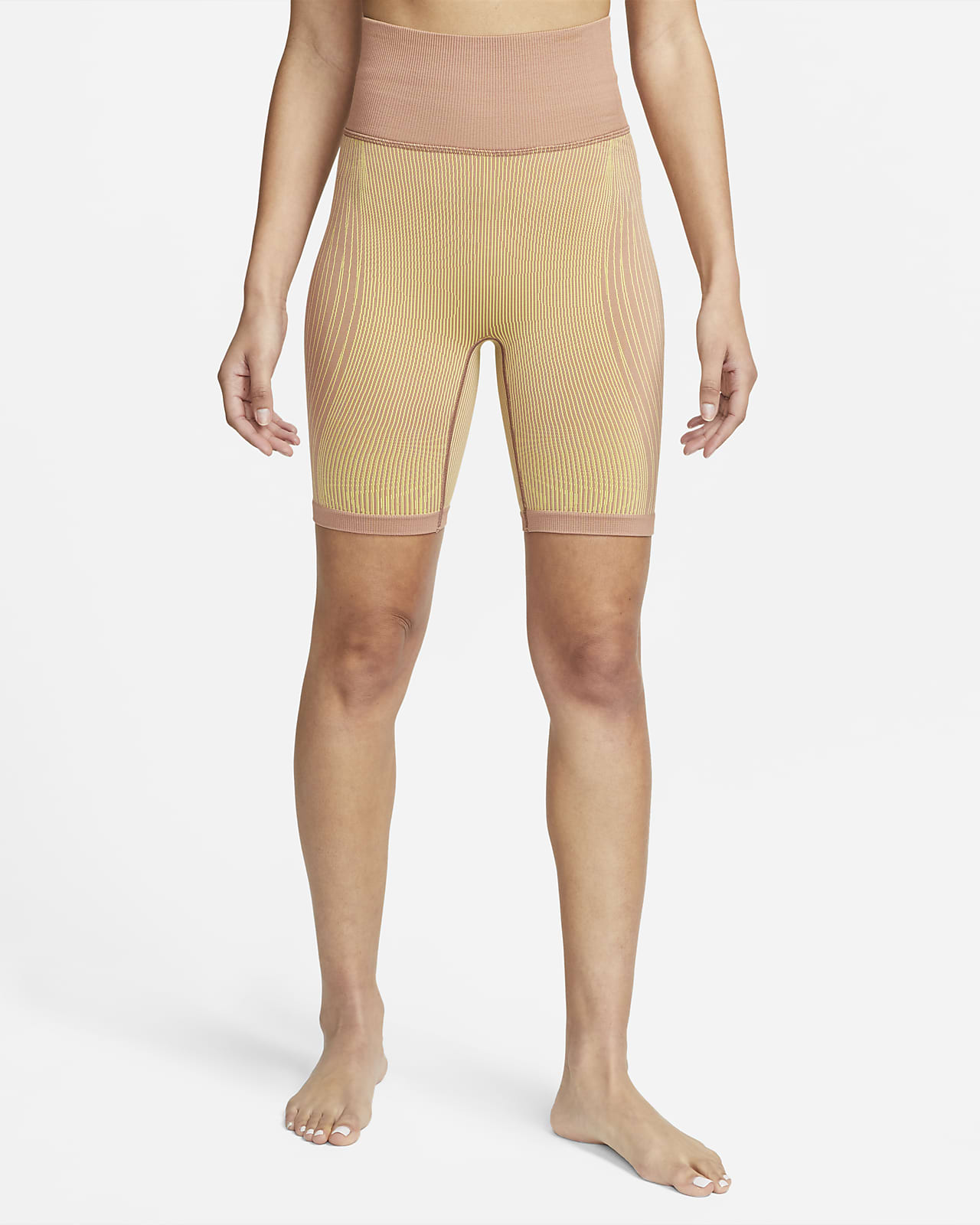 Nike Yoga Dri-FIT ADV shorts med høyt liv til dame (18 cm)