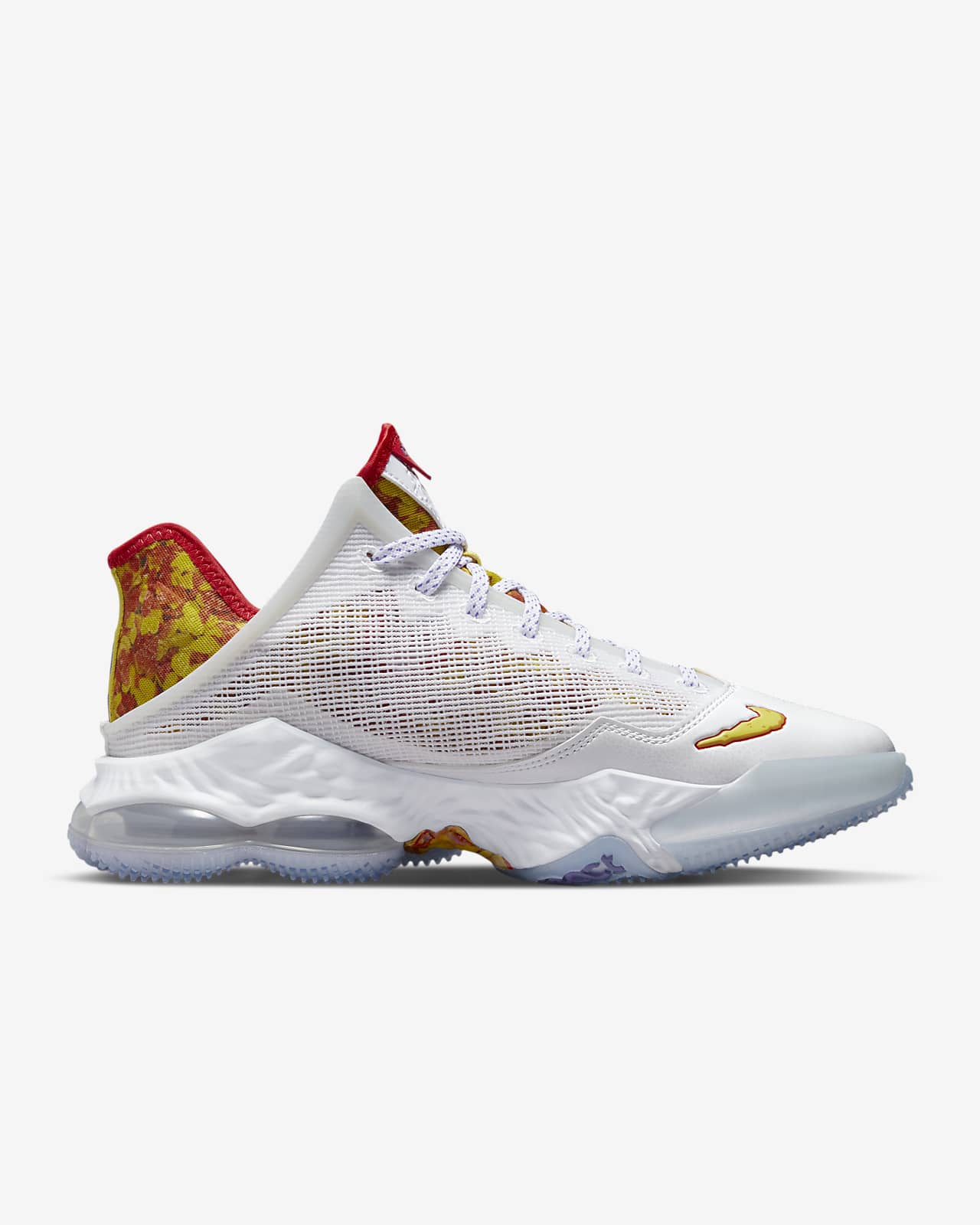 Calzado de básquetbol LeBron 19 Low. Nike MX