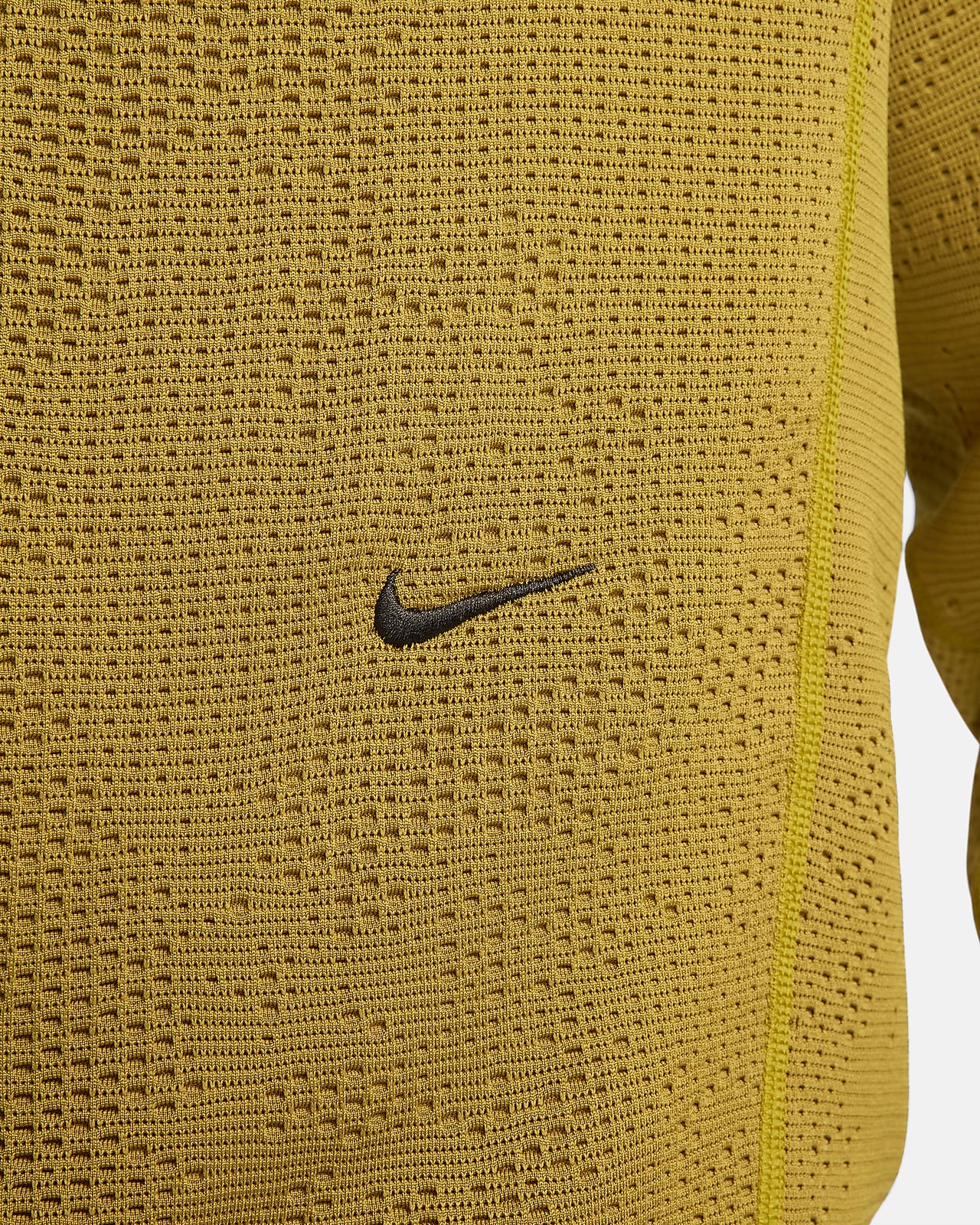 Nike Therma-FIT ADV A.P.S. Playera con gorro versátil para hombre