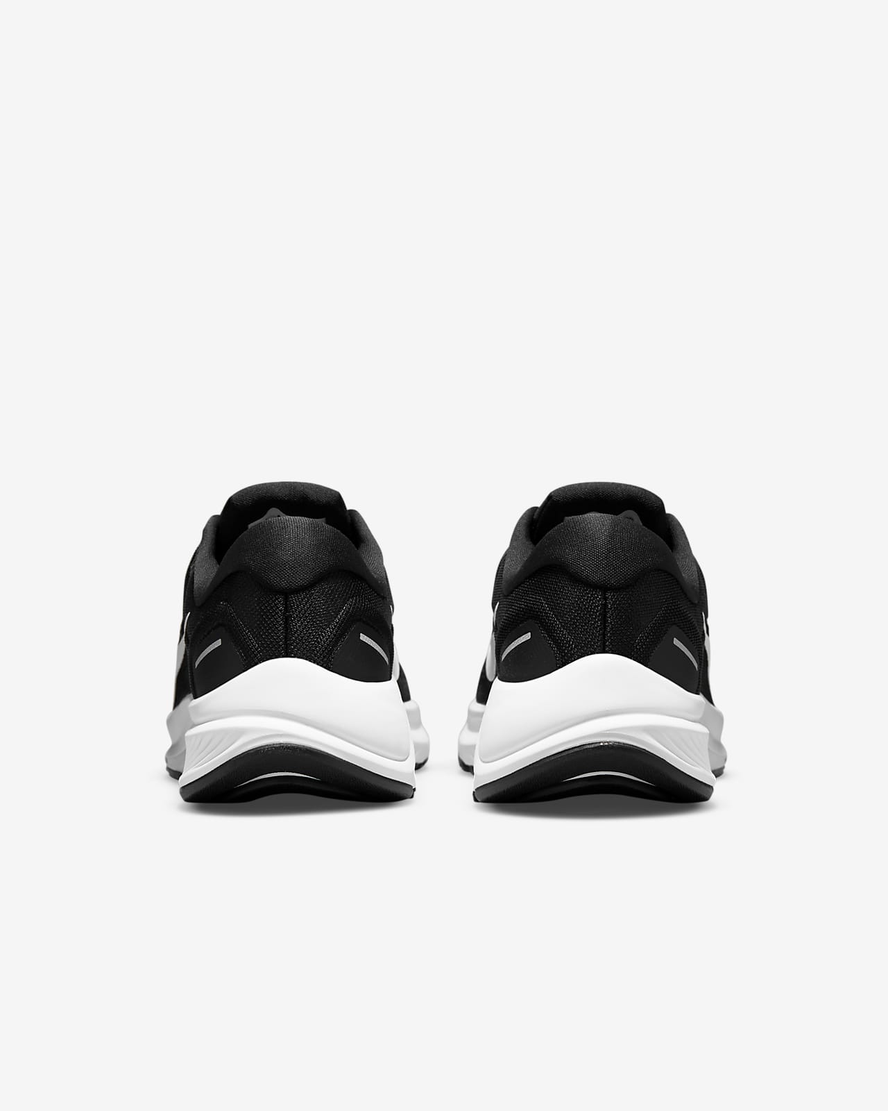 nike zoom structure 17