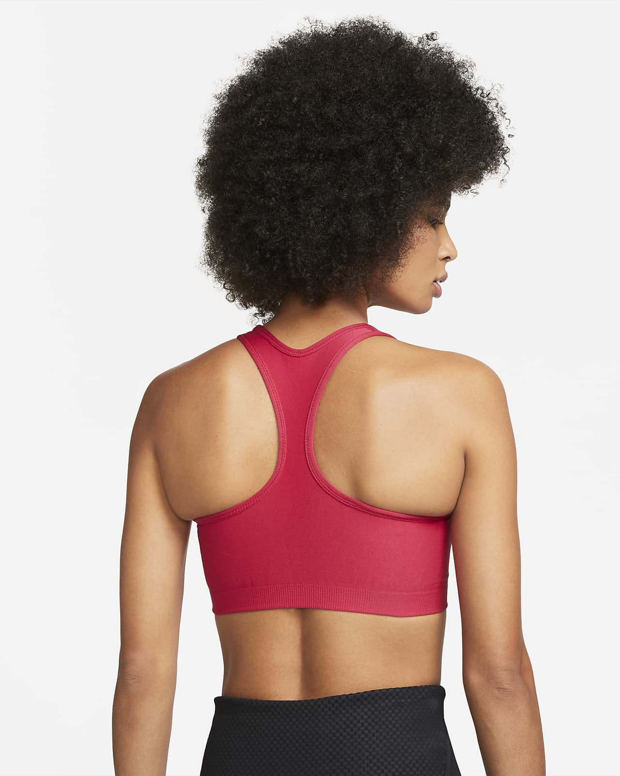 Nike Swoosh Seamless Women's MediumSupport 1Piece Pad Sports Bra. Nike AT