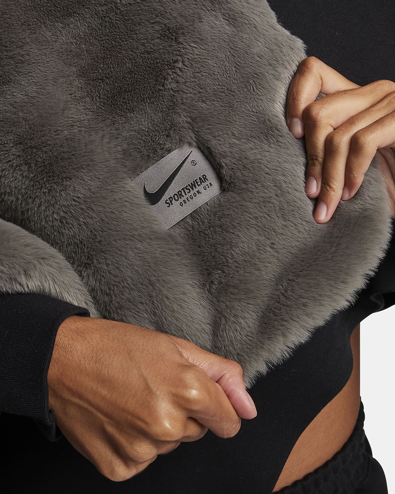 Nike Sportswear Faux Fur Blanket