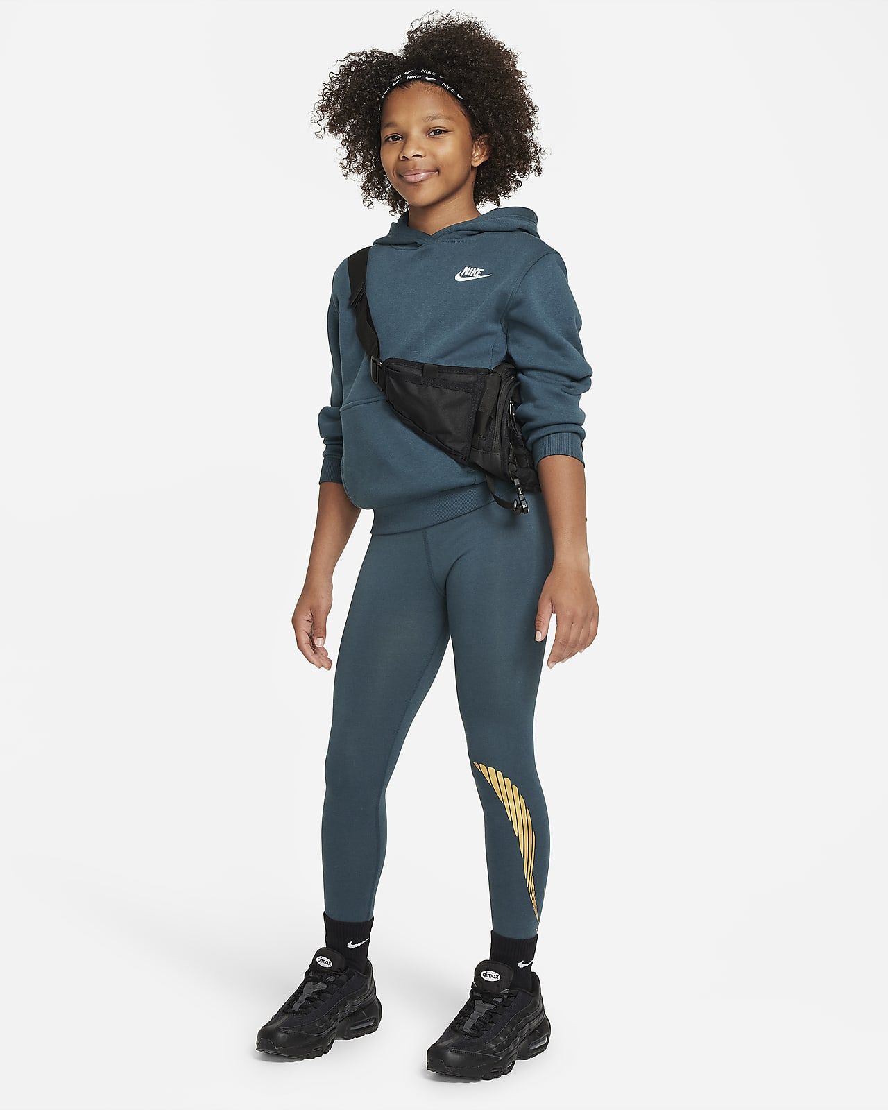 Nike Sportswear Junior Girls' Favourites High-Waisted Leggings