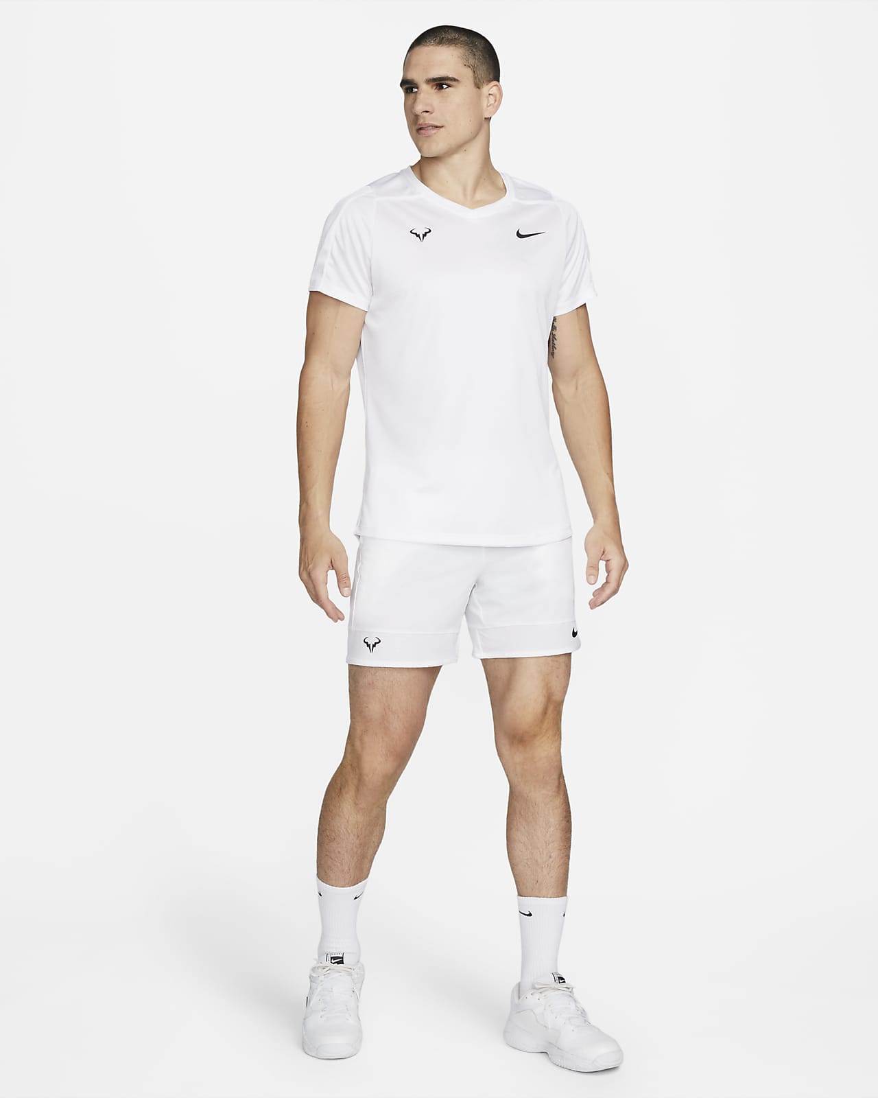 Asociación bufanda Locomotora NikeCourt Dri-FIT Rafa Challenger Camiseta de tenis de manga corta -  Hombre. Nike ES
