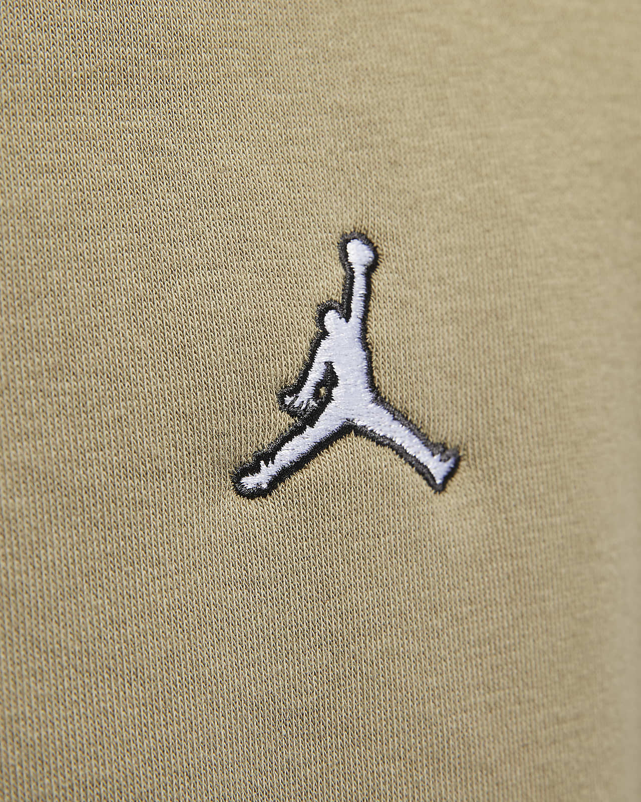 Jordan Brooklyn Women's Fleece Pullover Hoodie. Nike AE