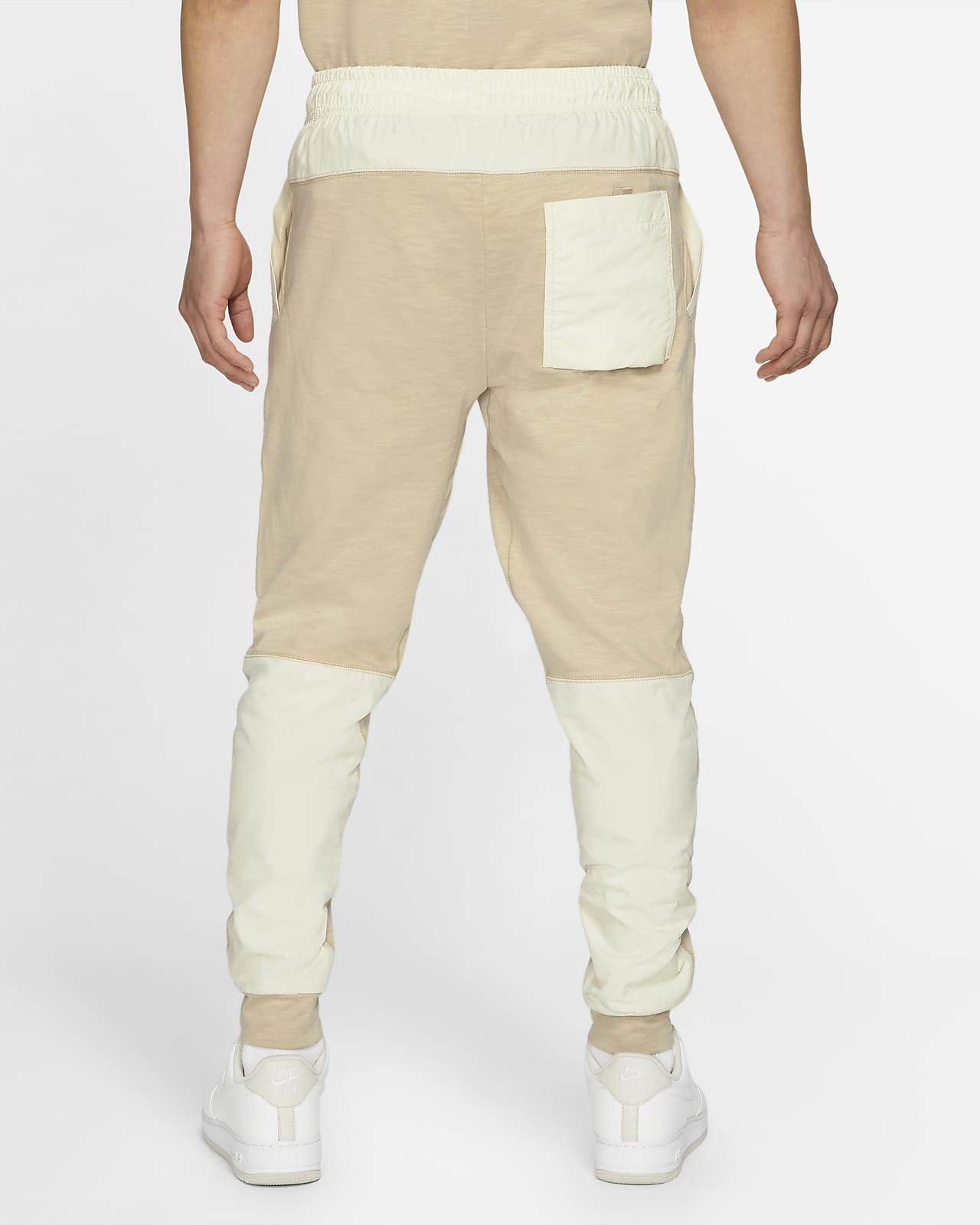 nike modern essential