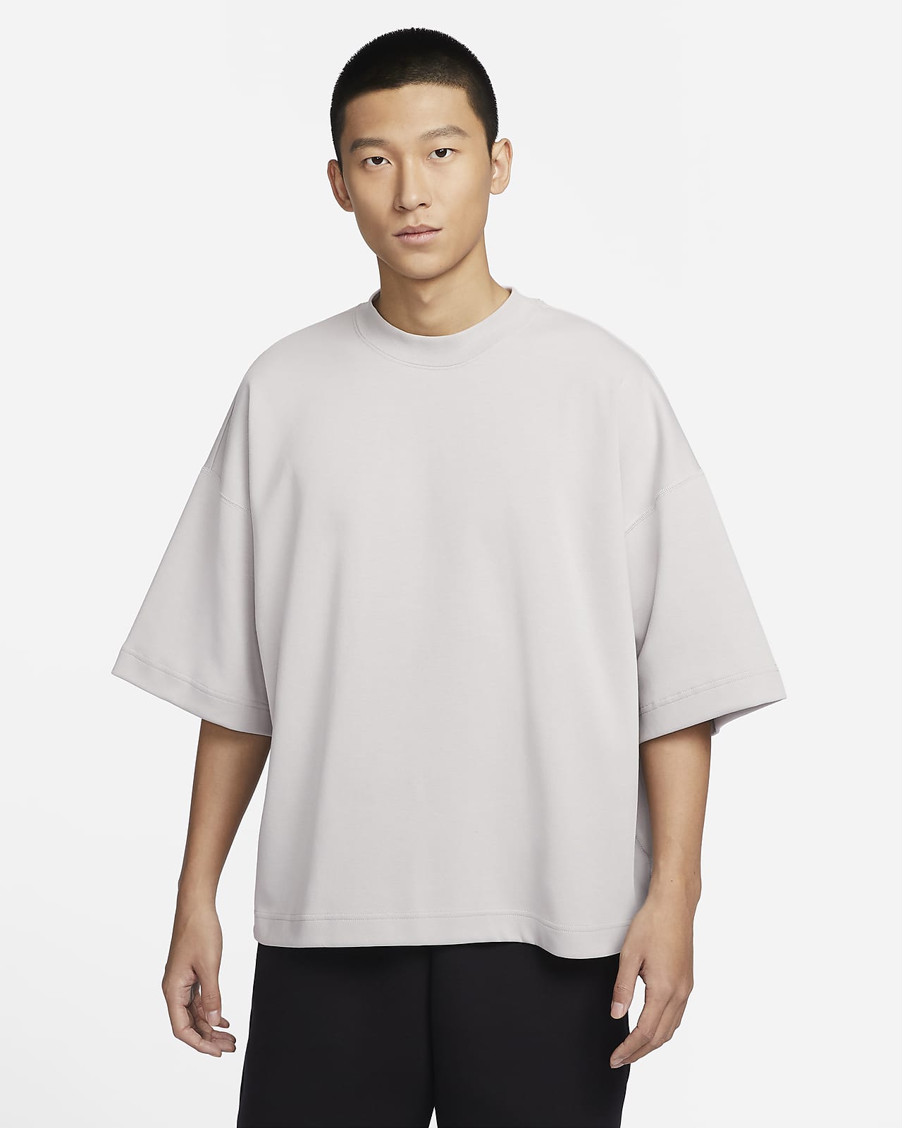 Nike Sportswear Tech Fleece Reimagined Men's Oversized Short-Sleeve Top