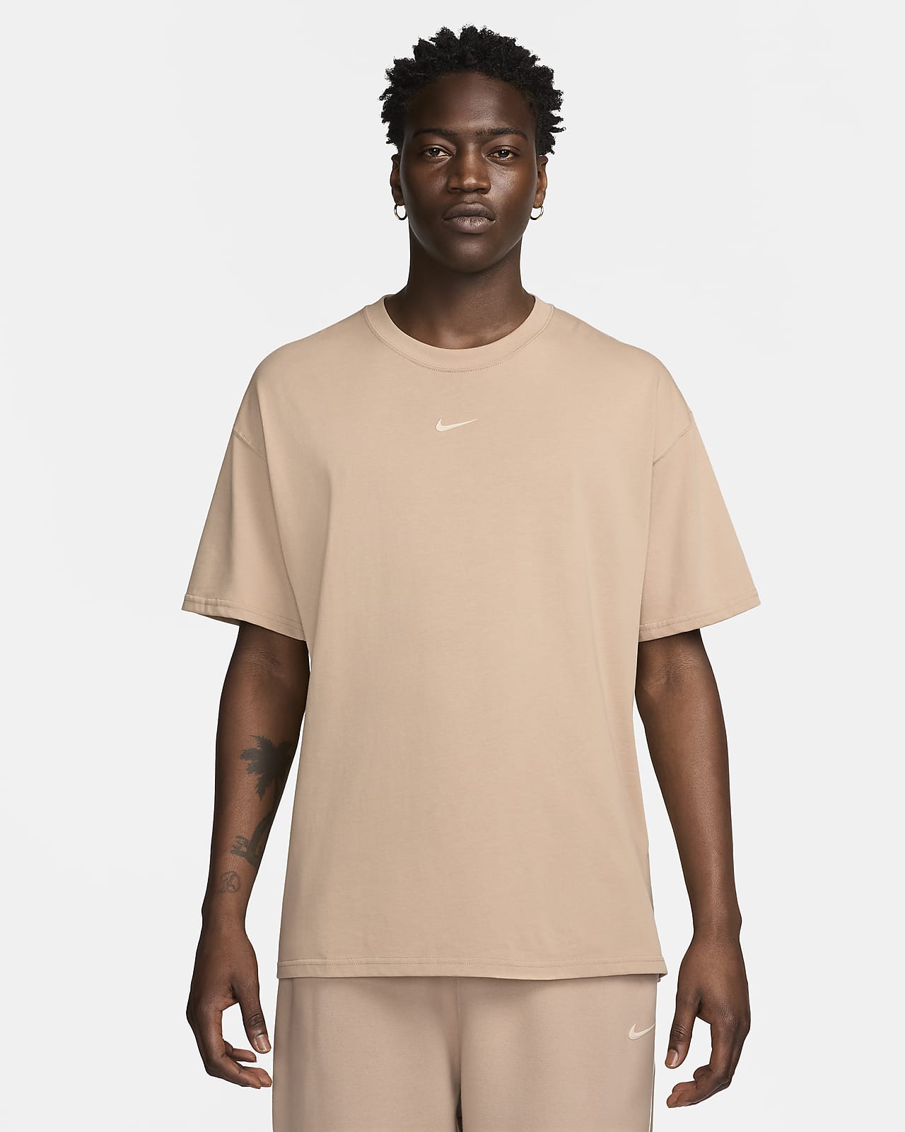 Nike 2024 tan shirt