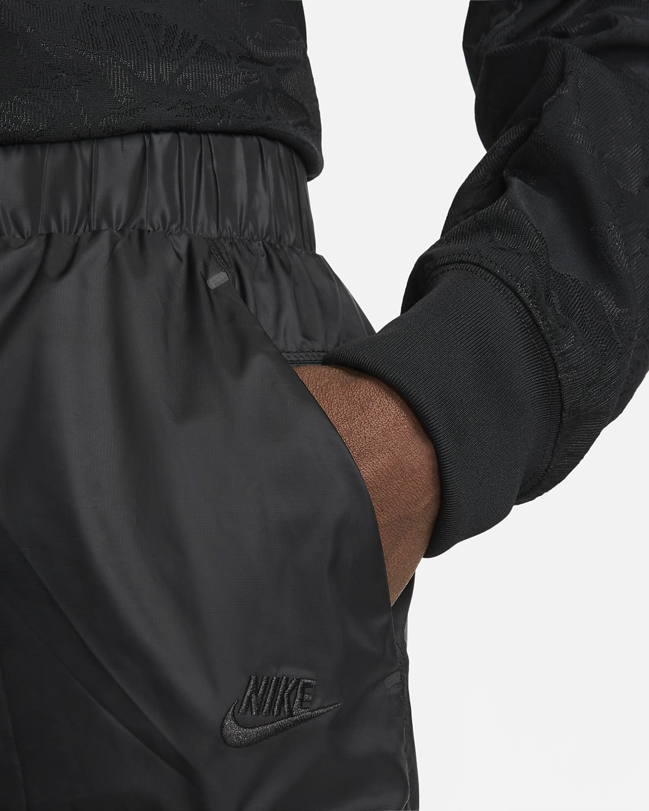 Nike Sportswear Tech Pack Men's Woven Utility Shorts. Nike LU