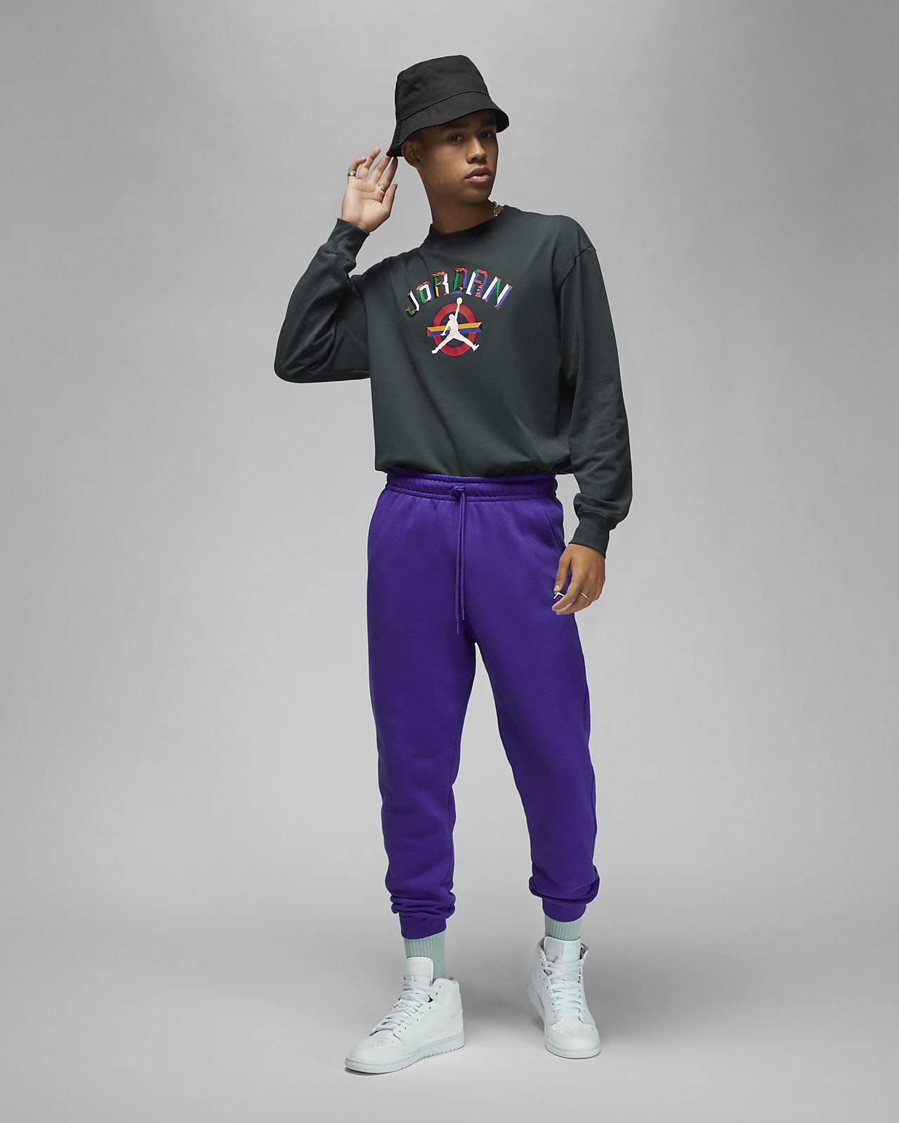 Jordan Zone 23 Men's Long-Sleeve T-Shirt. Nike AE