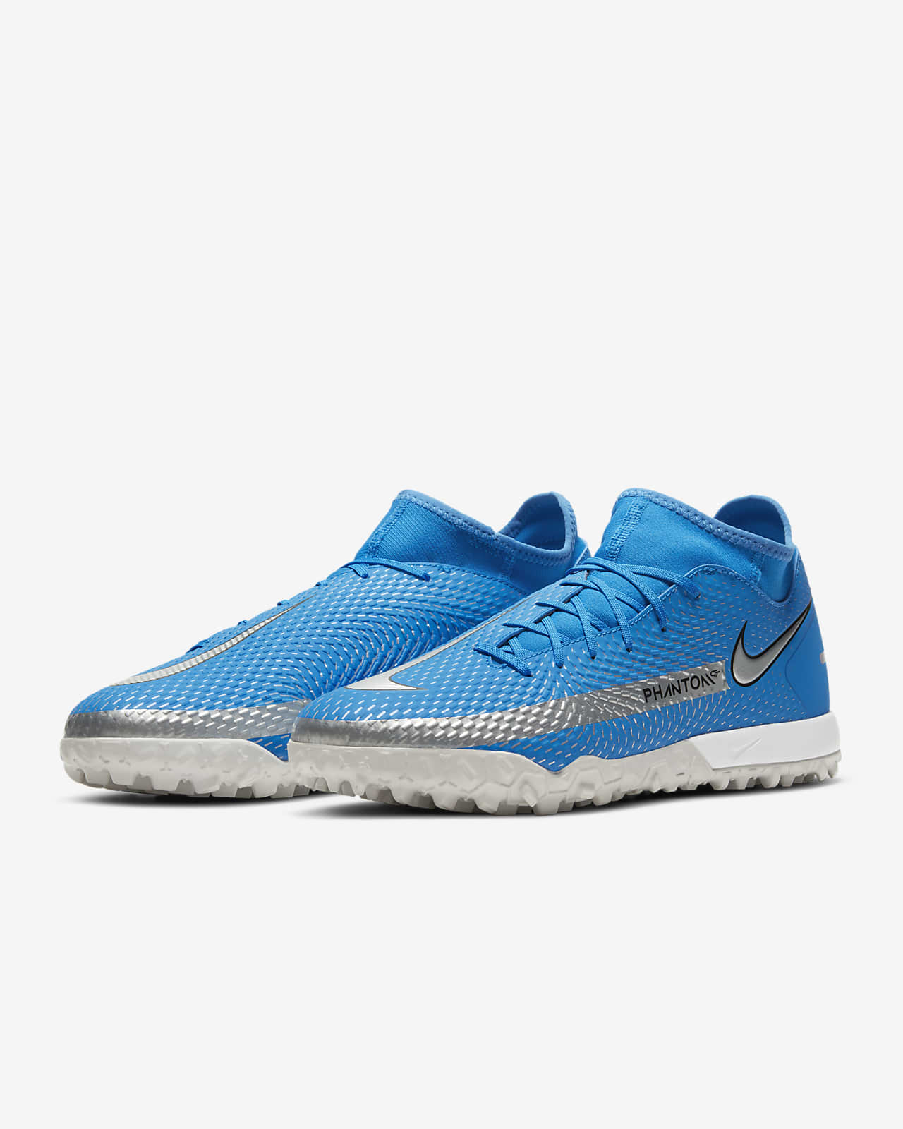 nike football sneakers