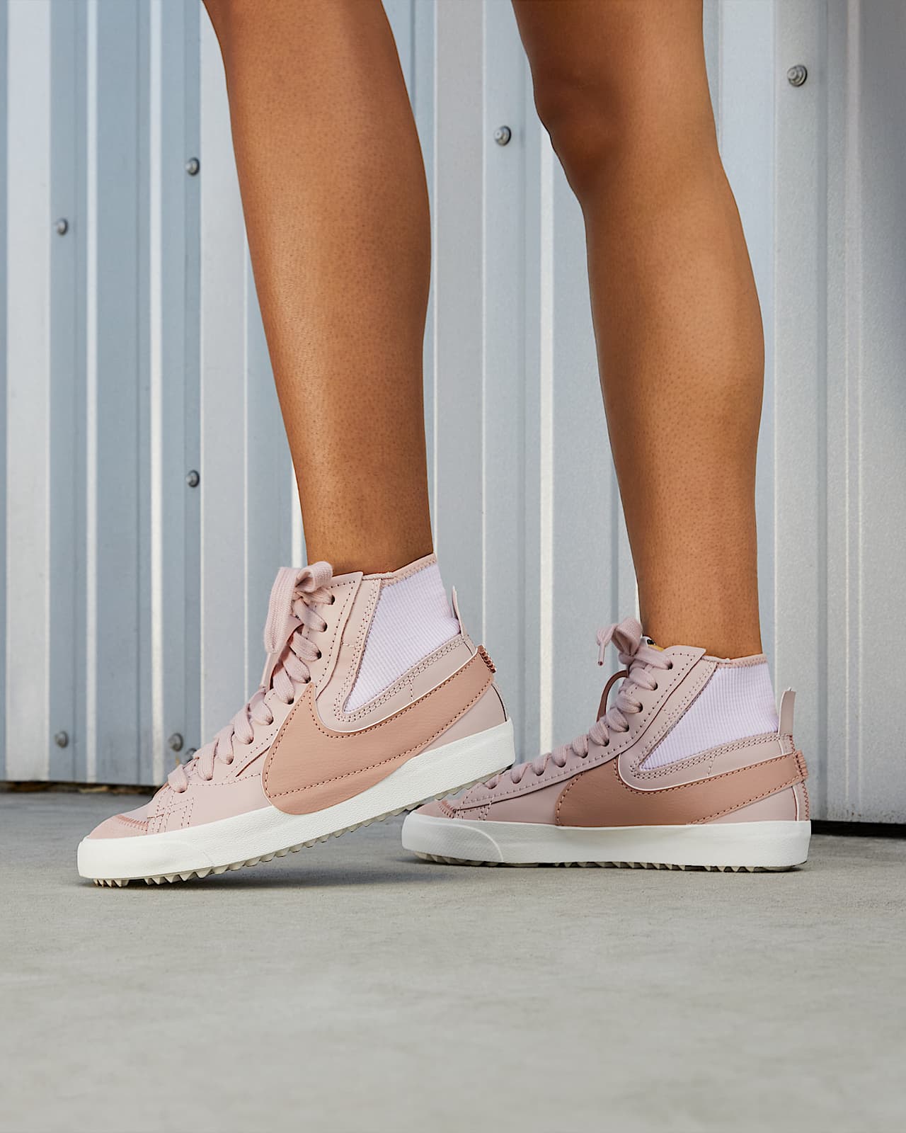 Nike Blazer Mid '77 Jumbo Women's Shoes. Nike SK