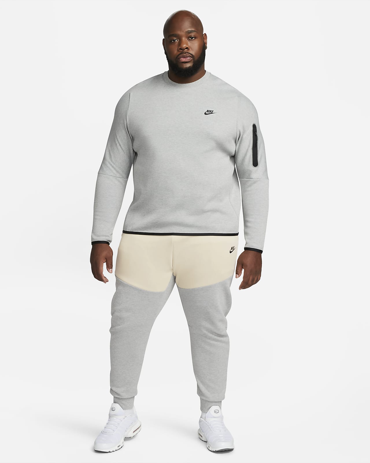 Nike Sportswear Tech Fleece Men's Joggers. Nike BE