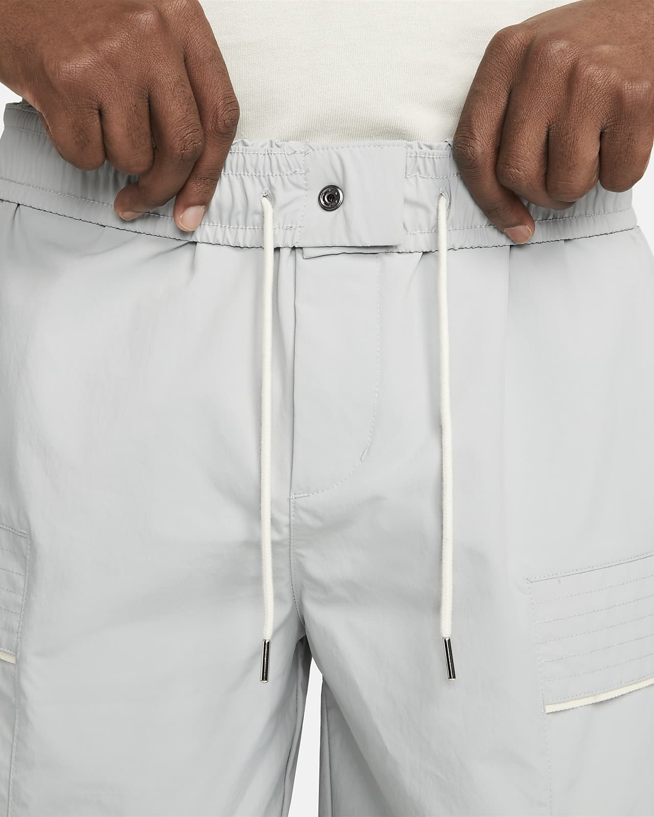 Woven Utility Shorts. Nike 