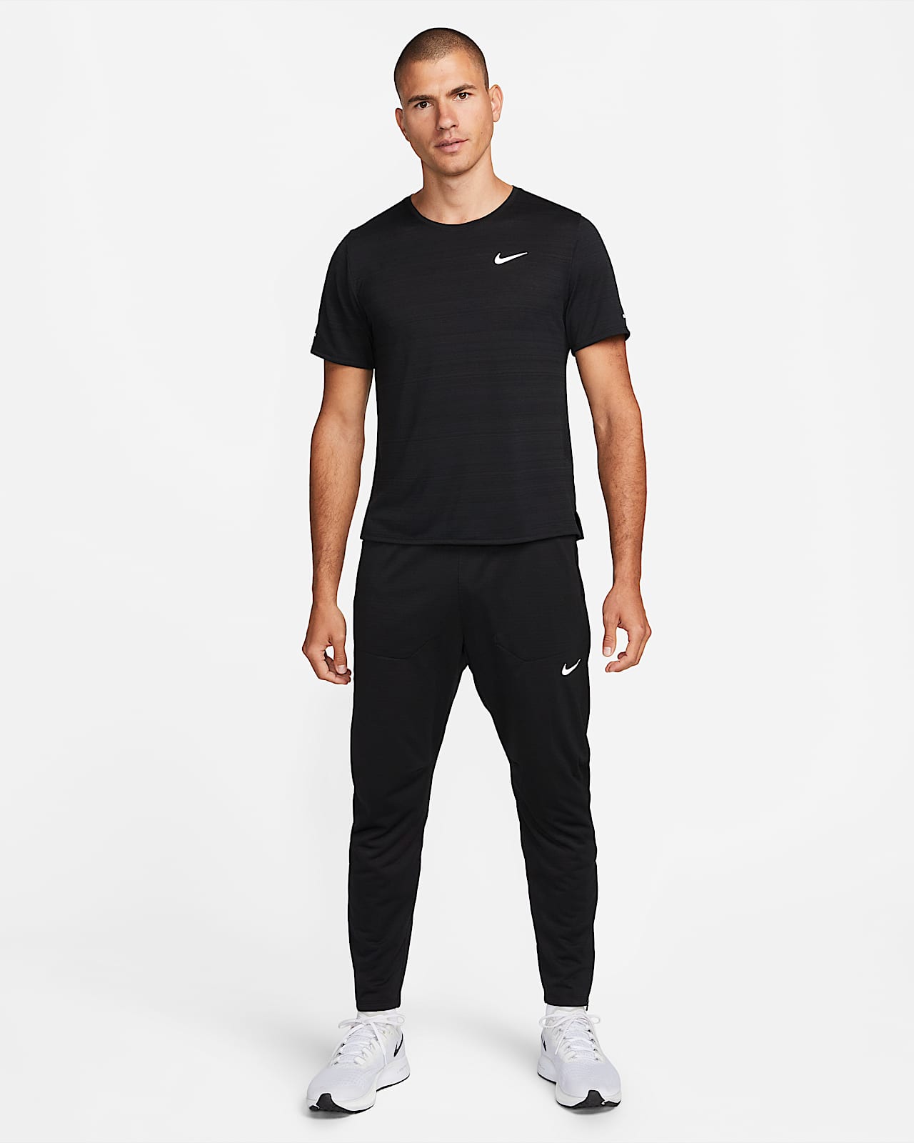 Nike Dri-FIT Phenom Elite Knit hardloopbroek voor heren. Nike BE