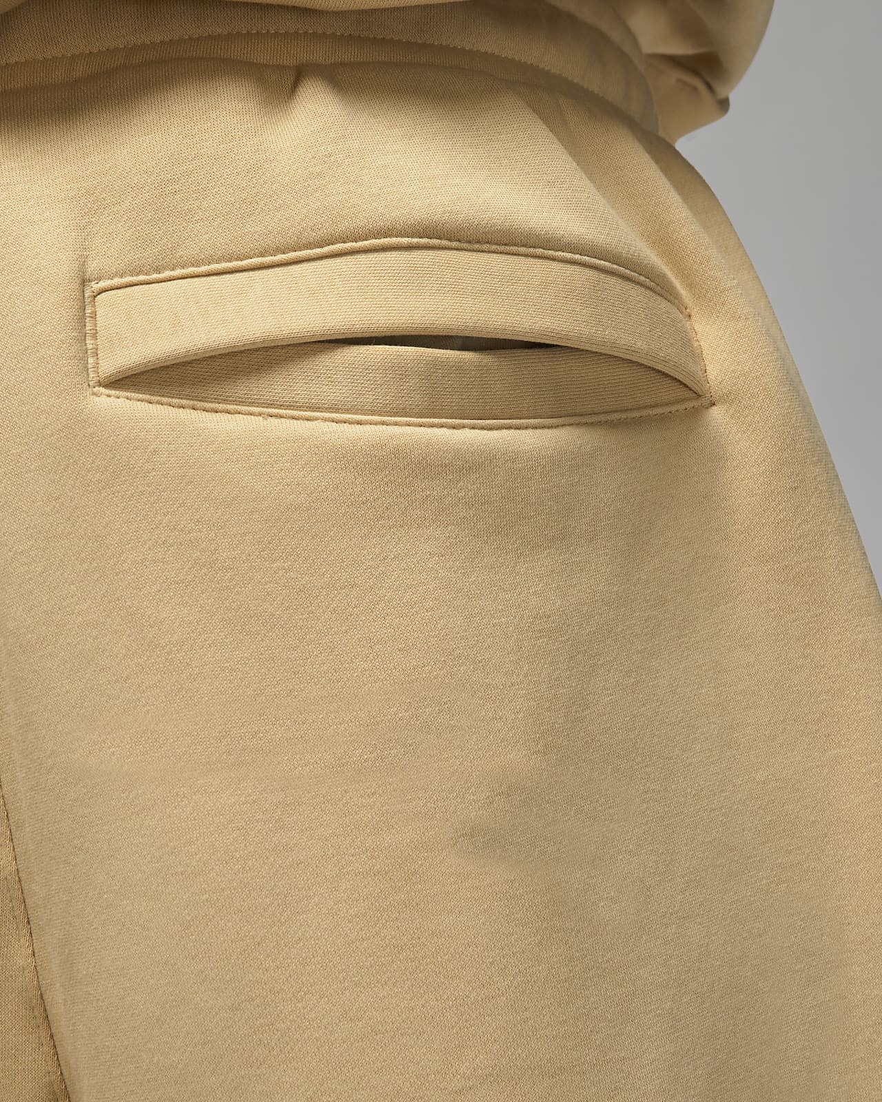 Statement Graphic Fleece Trousers. Nike AU