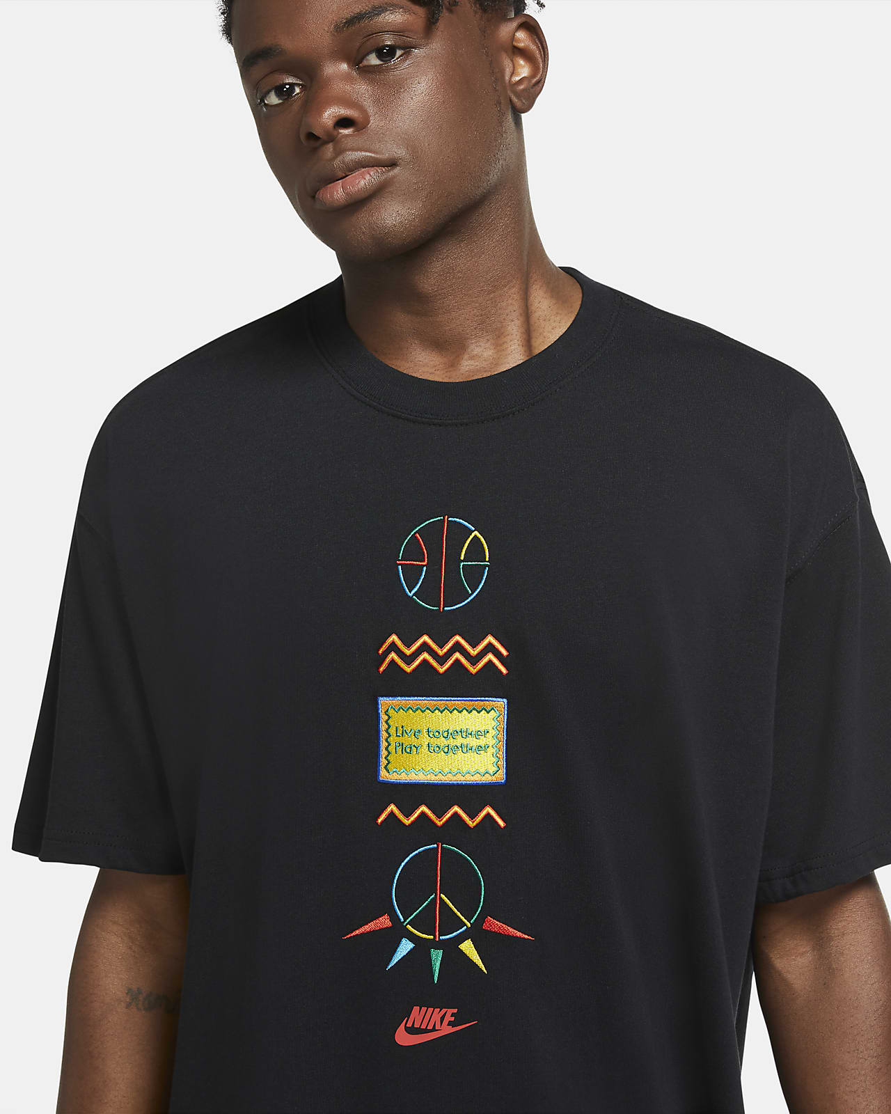 nike the nike tee