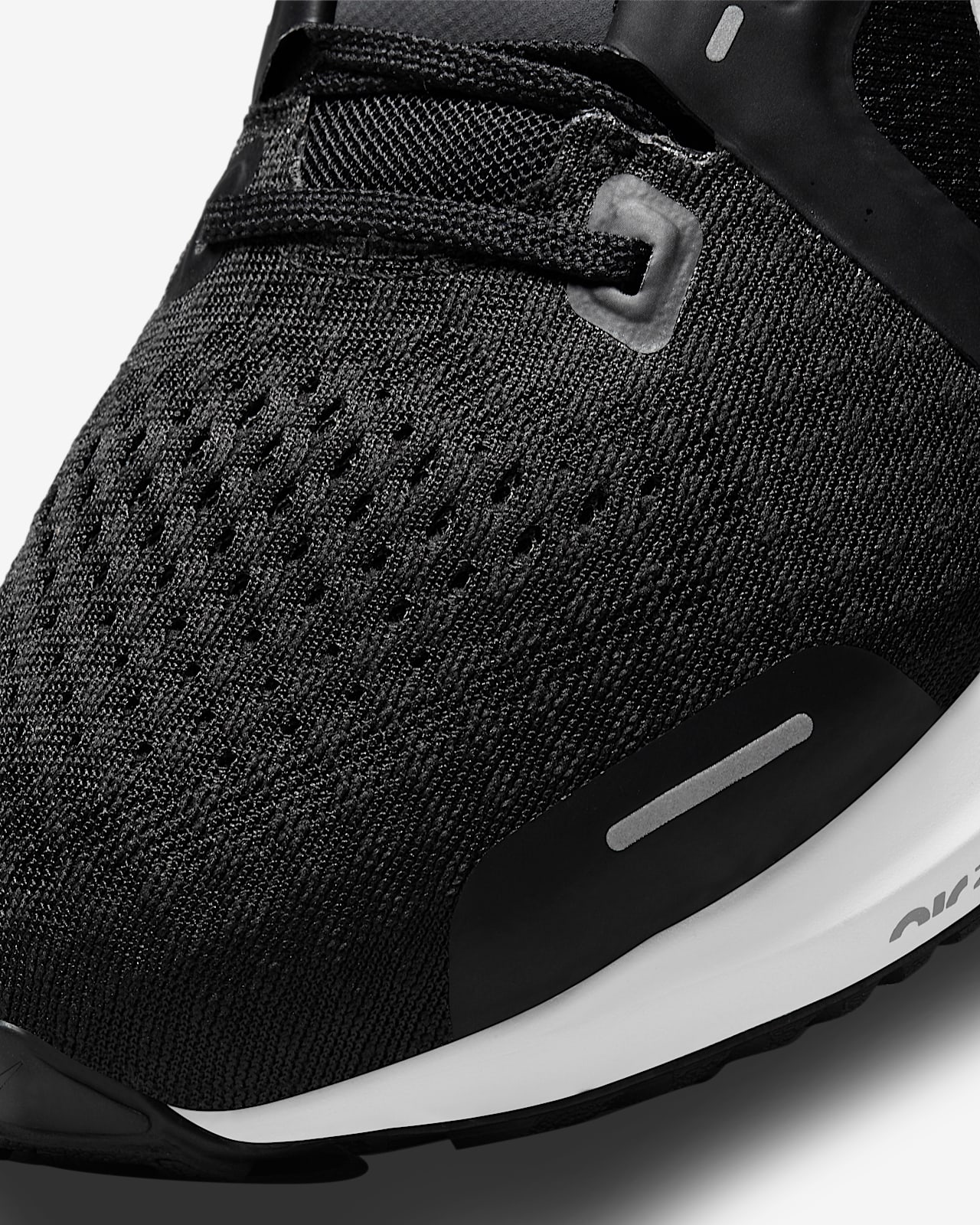 Nike Air Zoom Vomero 16 Men's Road Running Shoes. Nike JP