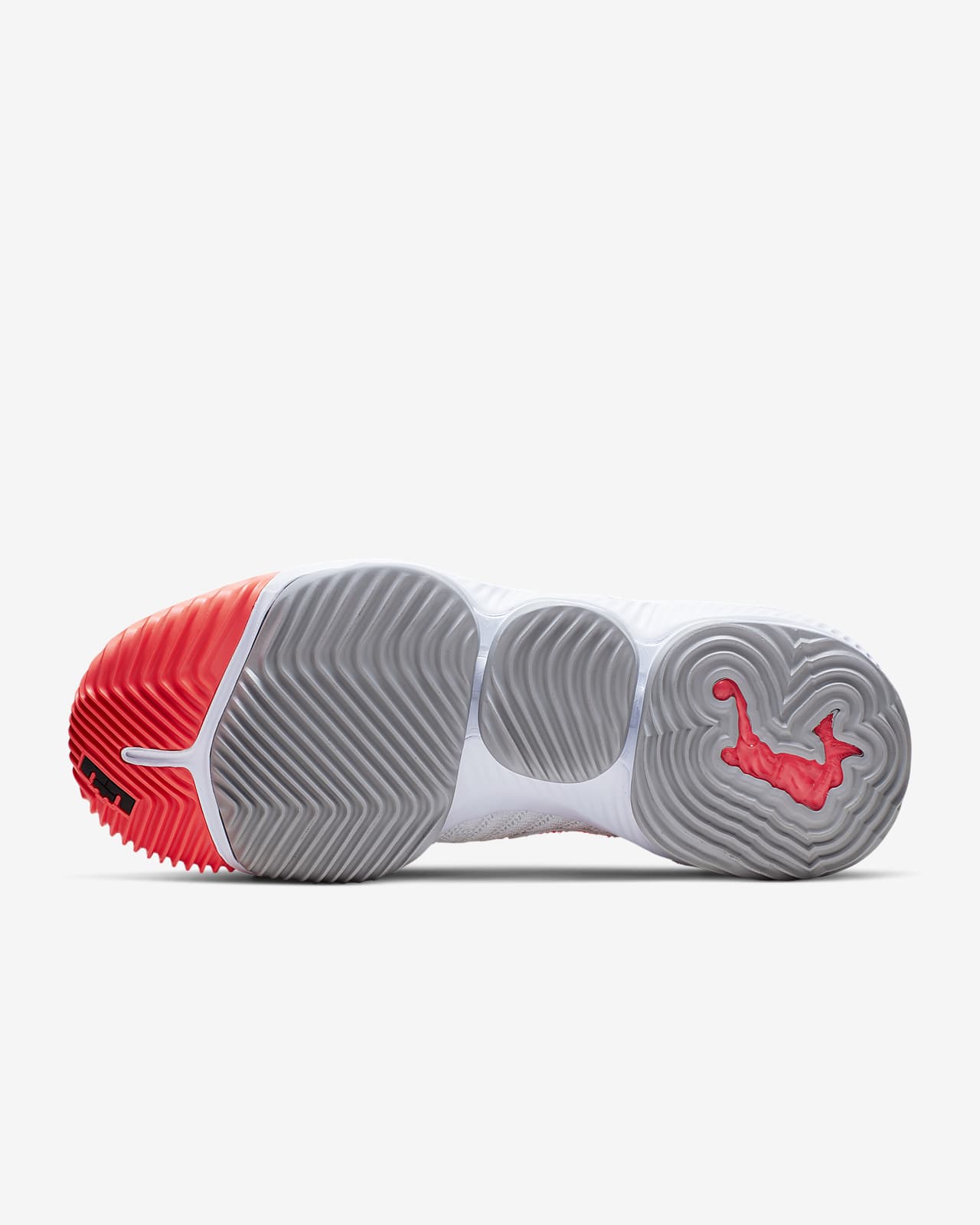 lebron 16 traction