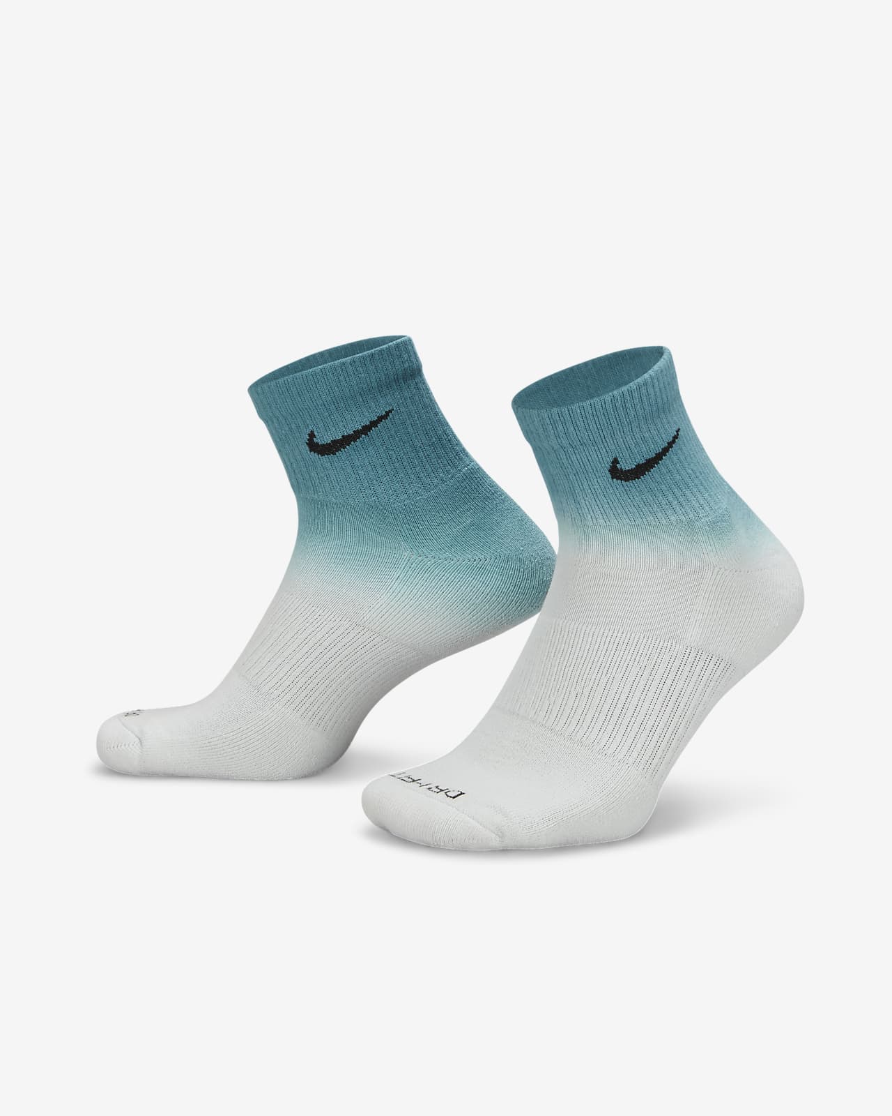 Nike Everyday Plus Cushioned Ankle Socks.