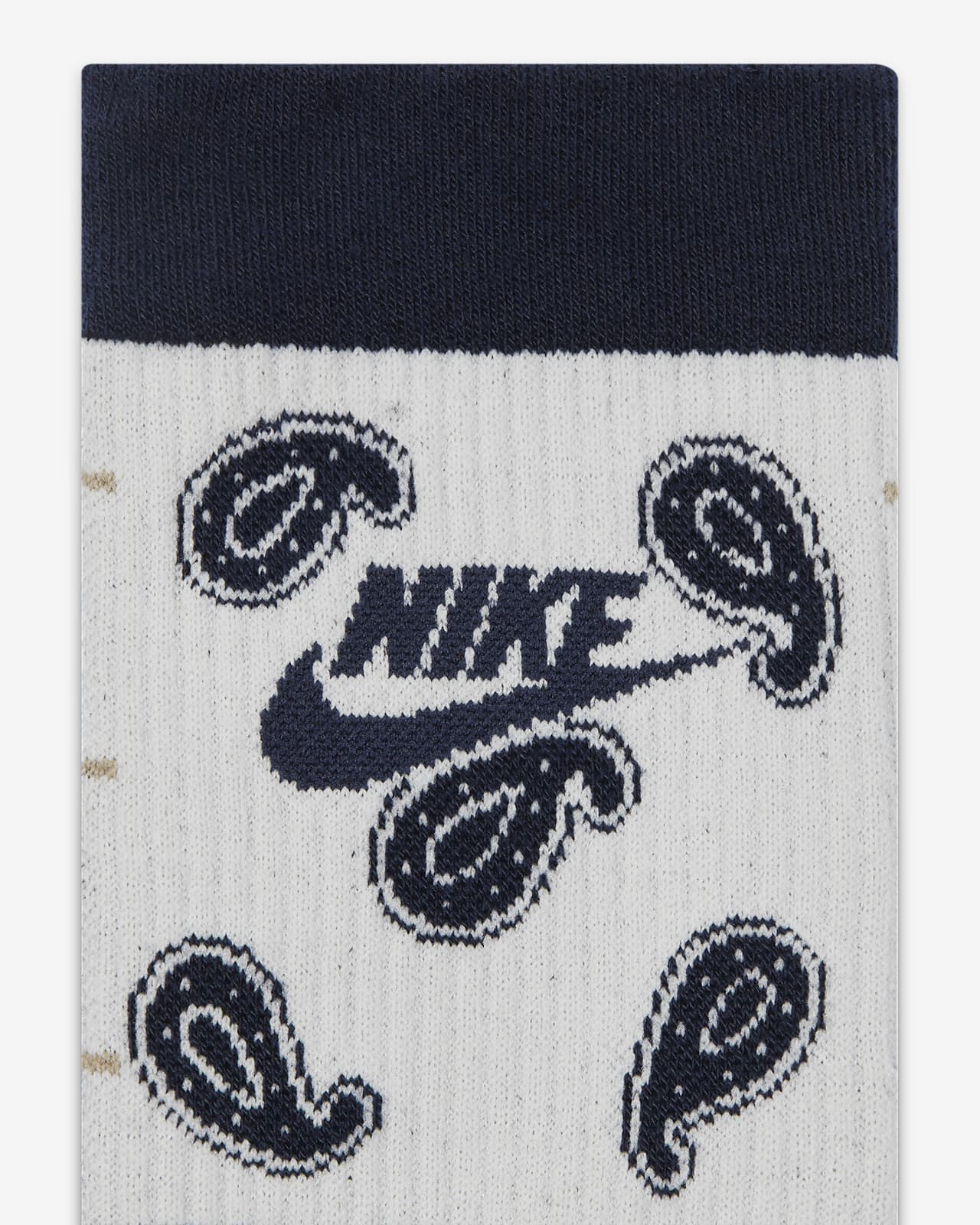Nike Everyday Essentials Crew Socks. Nike DK